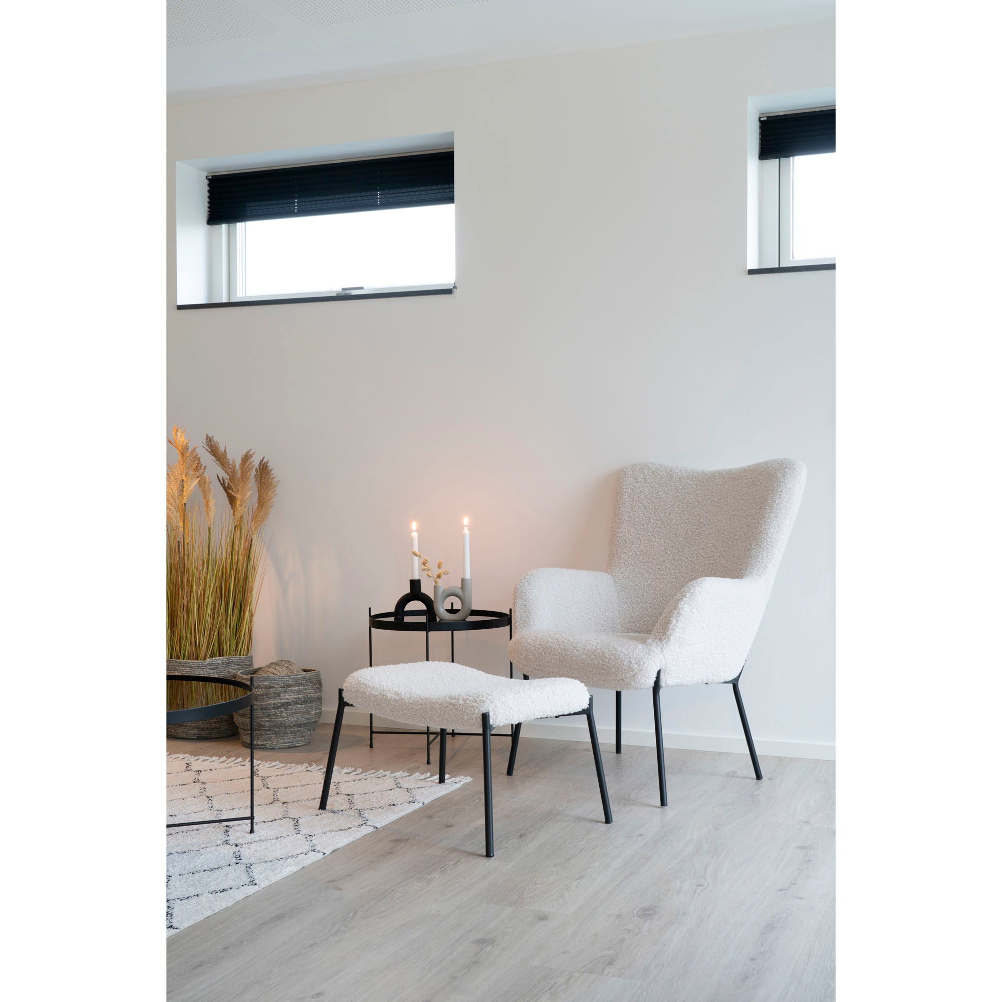 Glasgow Set - Lounge Chair and Footstool, White HN1090