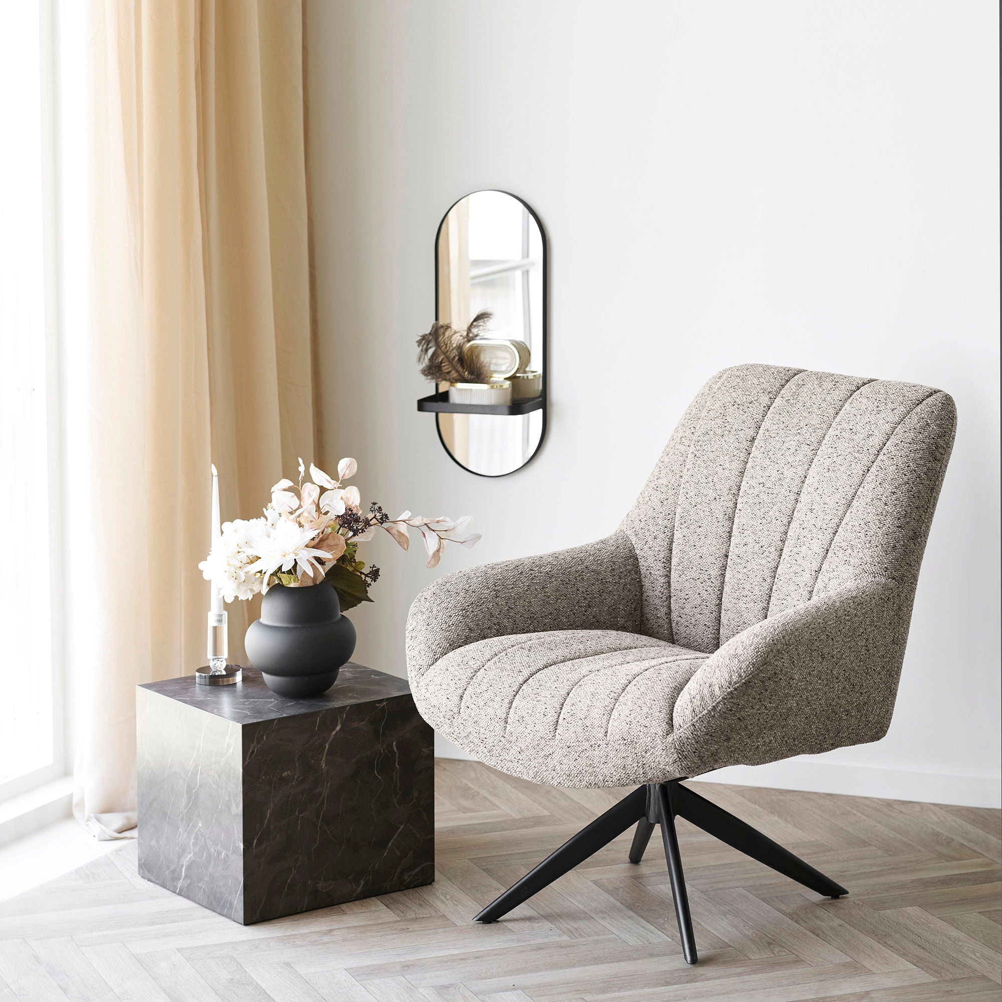 Grandola Lounge Chair - Lounge Chair with Swivel Foot, Grey, Black Legs HN1086