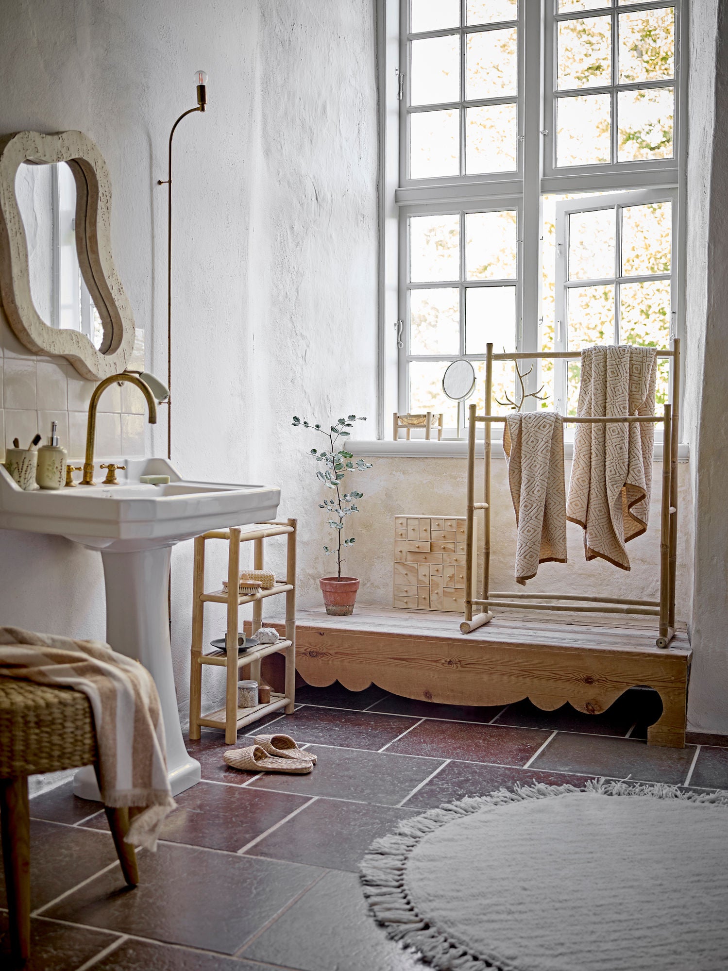 Bloomingville Meg Wall Mirror, Natur, harpiks