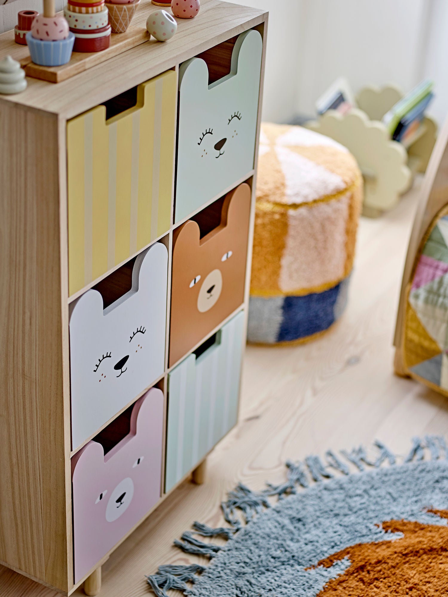 Bloomingville Mini Calle Bookcase m/skuffer, natur, keiser
