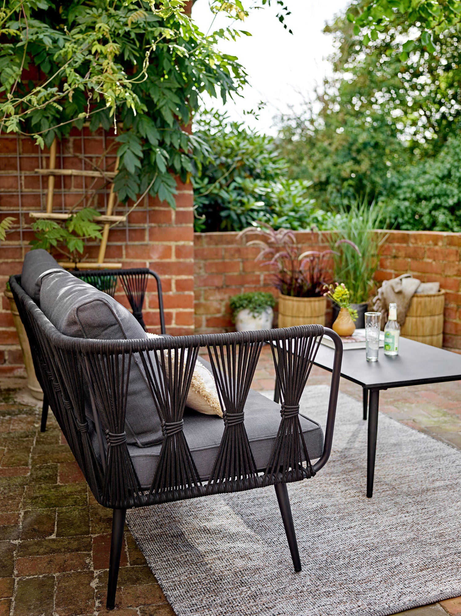 Bloomingville Pereti teppe, grått, polyester