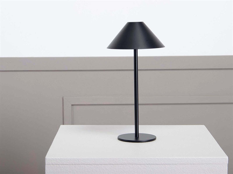 Era Lamp, svart