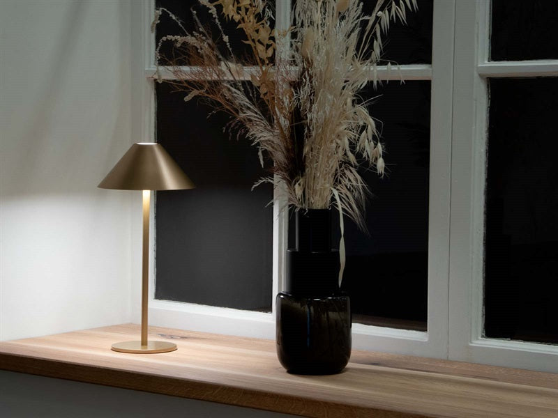 Era Lamp, gull