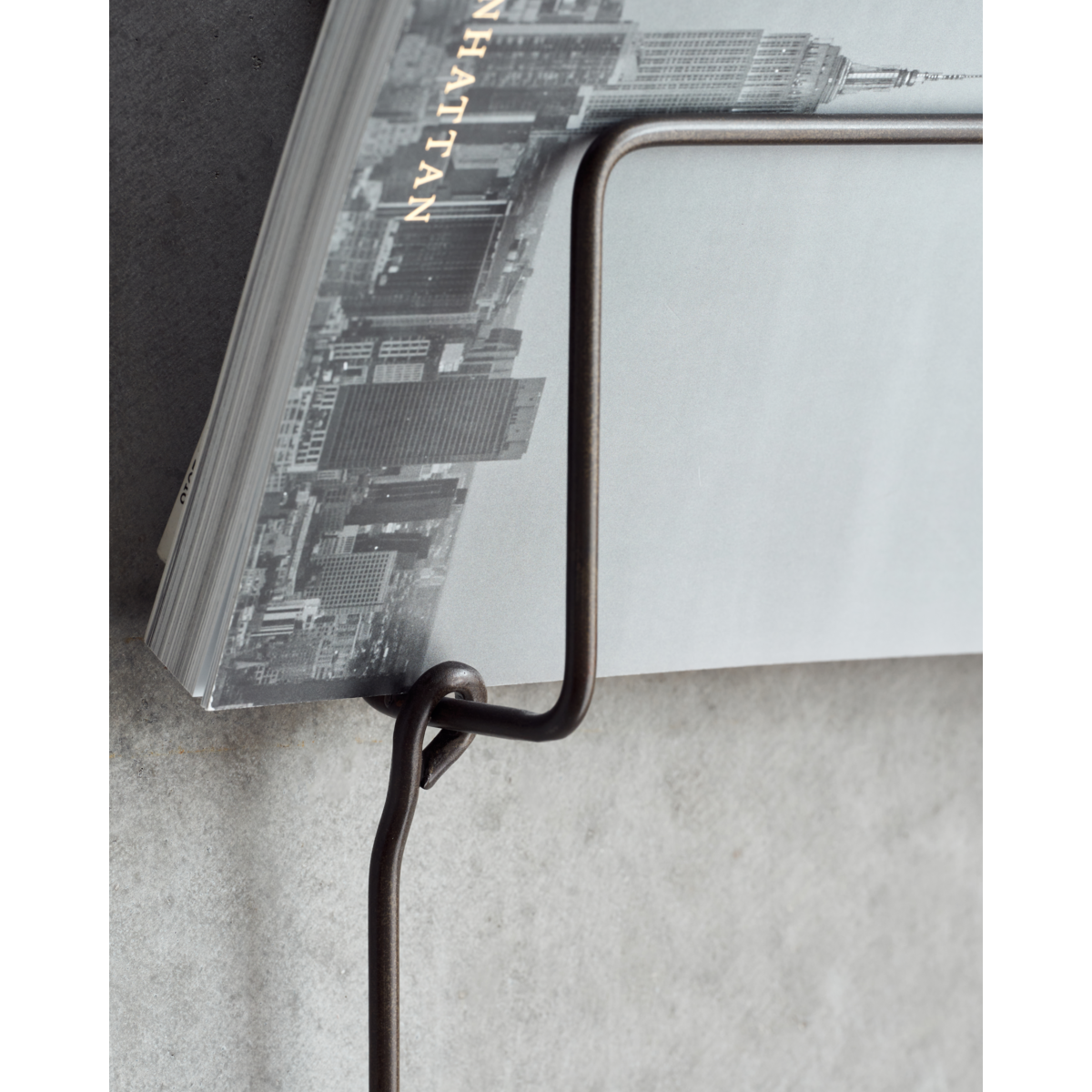 Magasinholder, HDMAG, Antique Brown