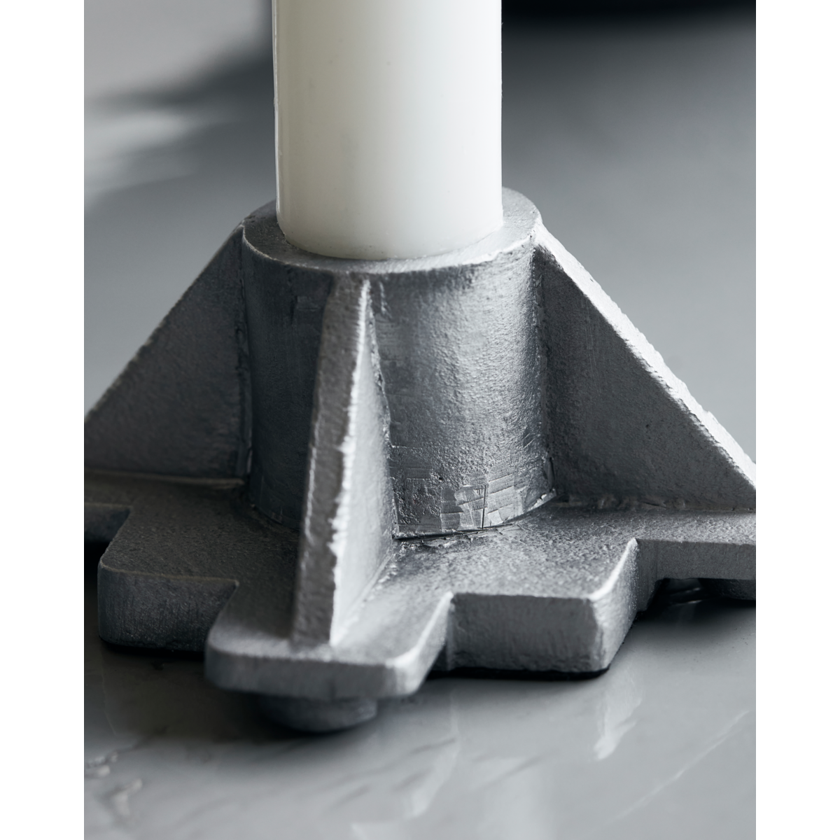 Lysestake, HDCastle, antikk aluminium