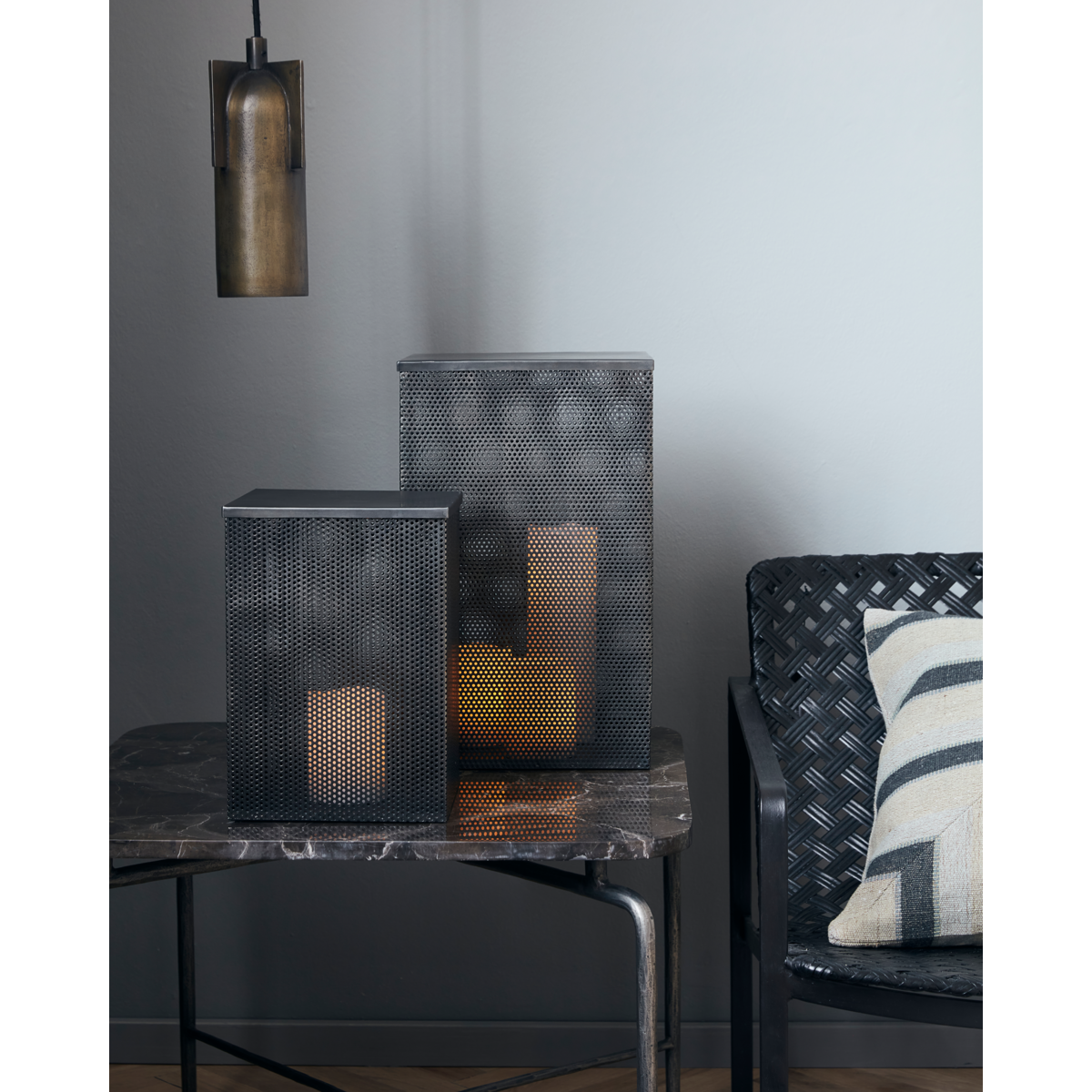 Lantern, Hdverse, svart