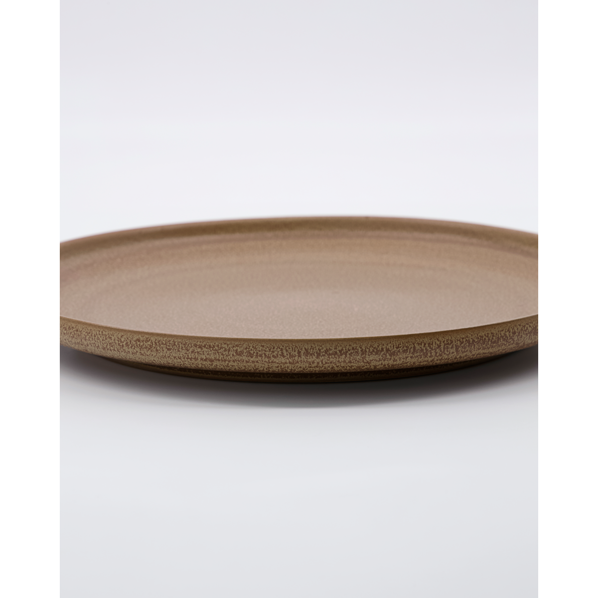 Middagsplate, Hdcara, Camel H: 2,5 cm, DIA: 27 cm