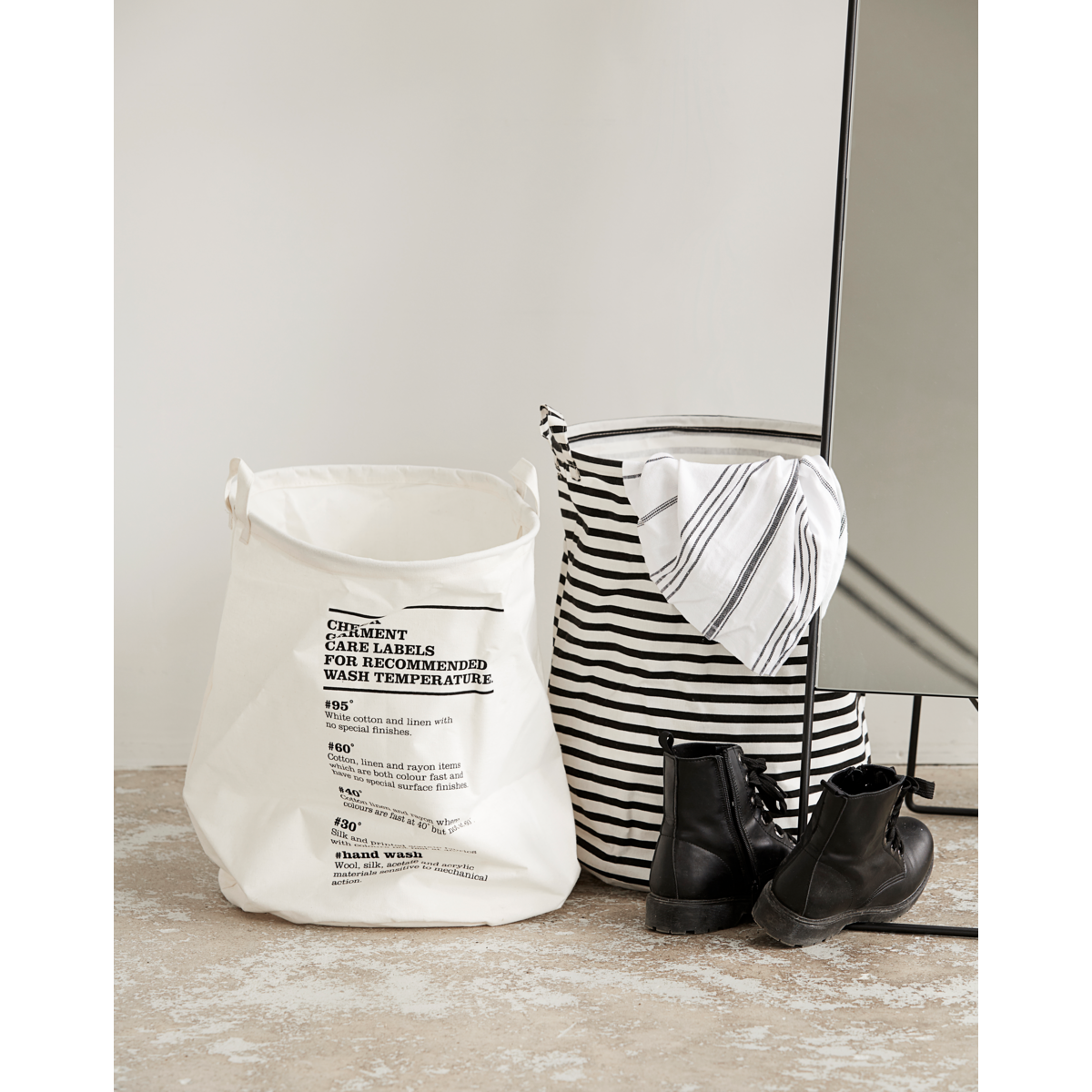 Vaskeri, hdstripes, svart H: 50 cm, dia: 40 cm