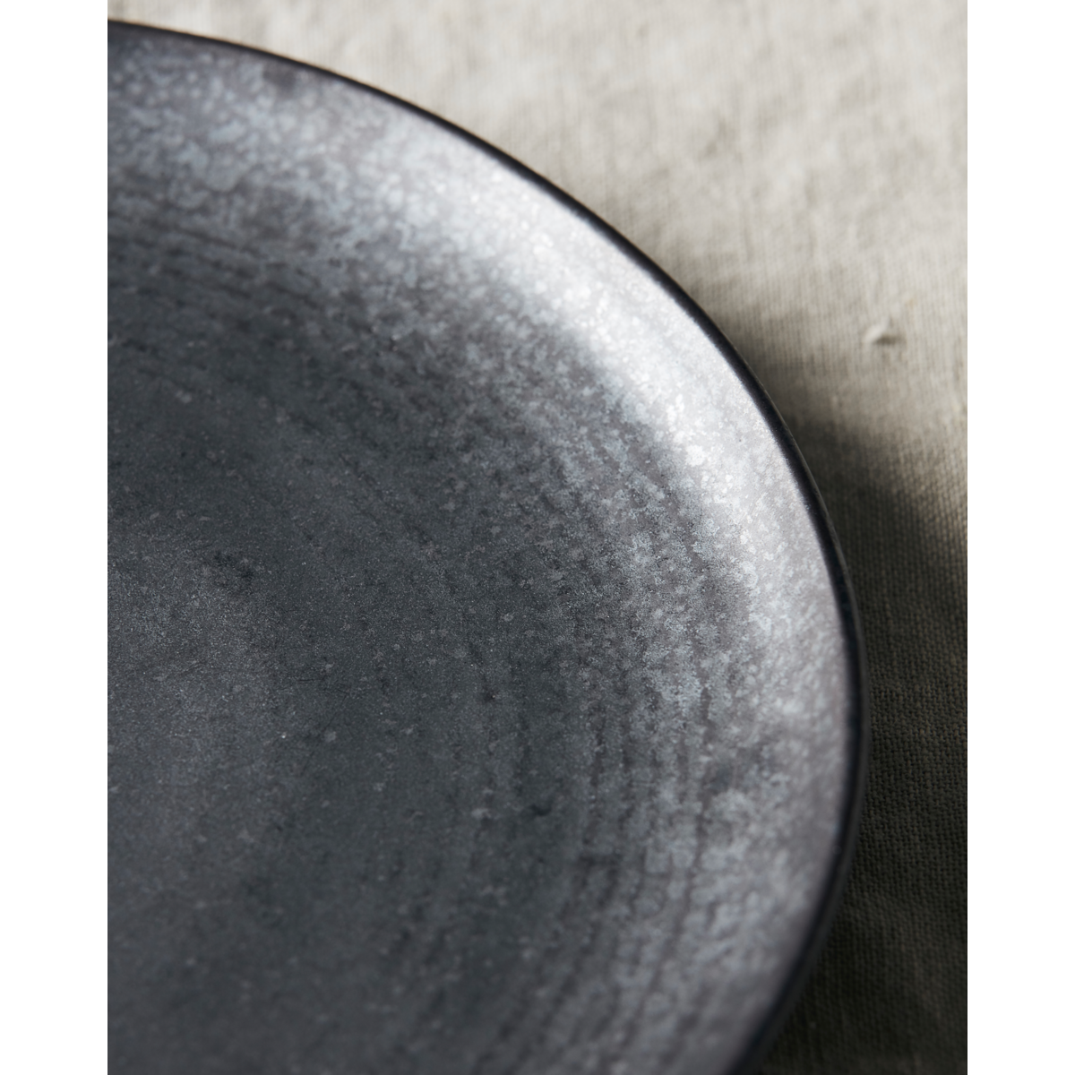 Lunsjplate, hdpion, svart; brun