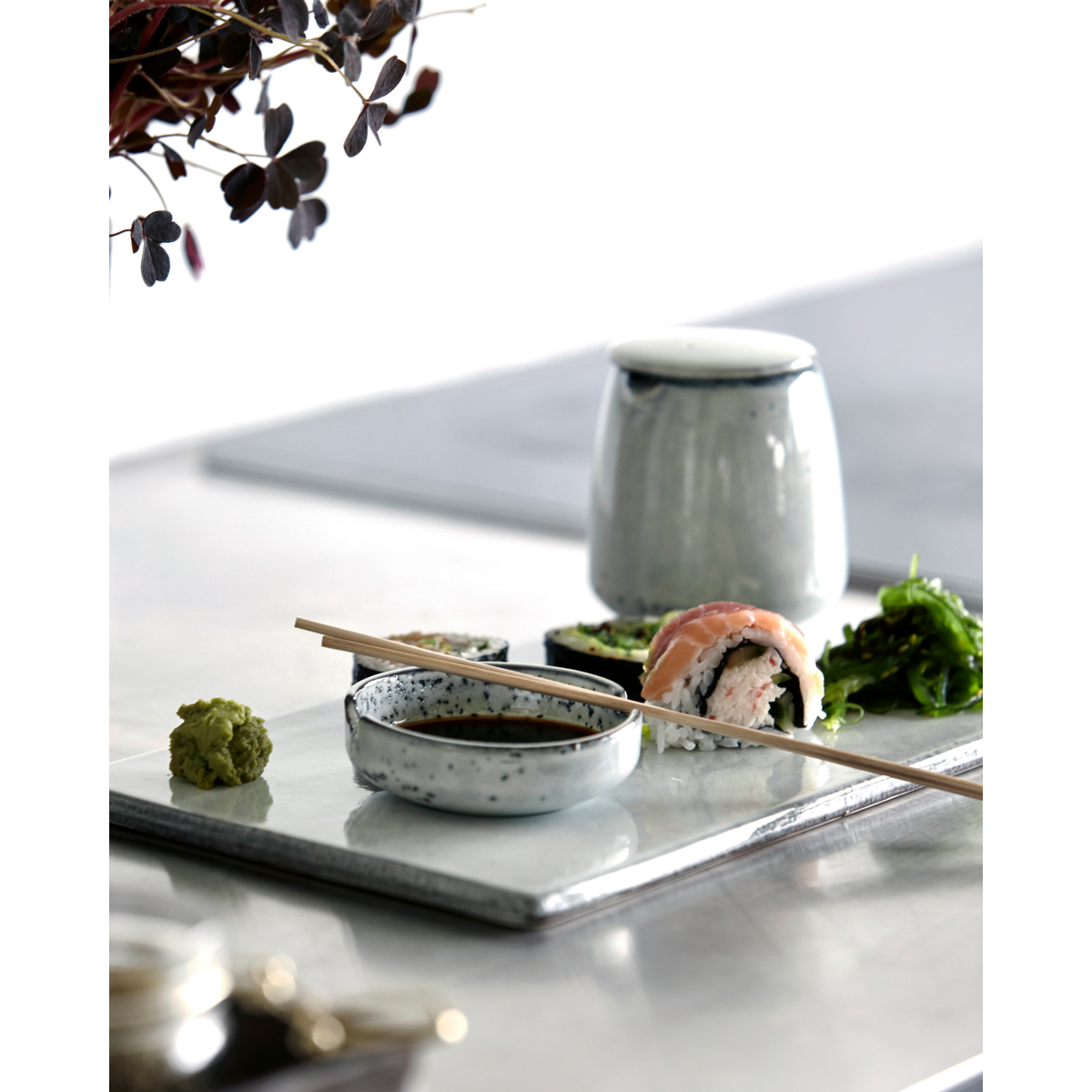 Huslege - Sushi -plate, rustikk, grå; Blå