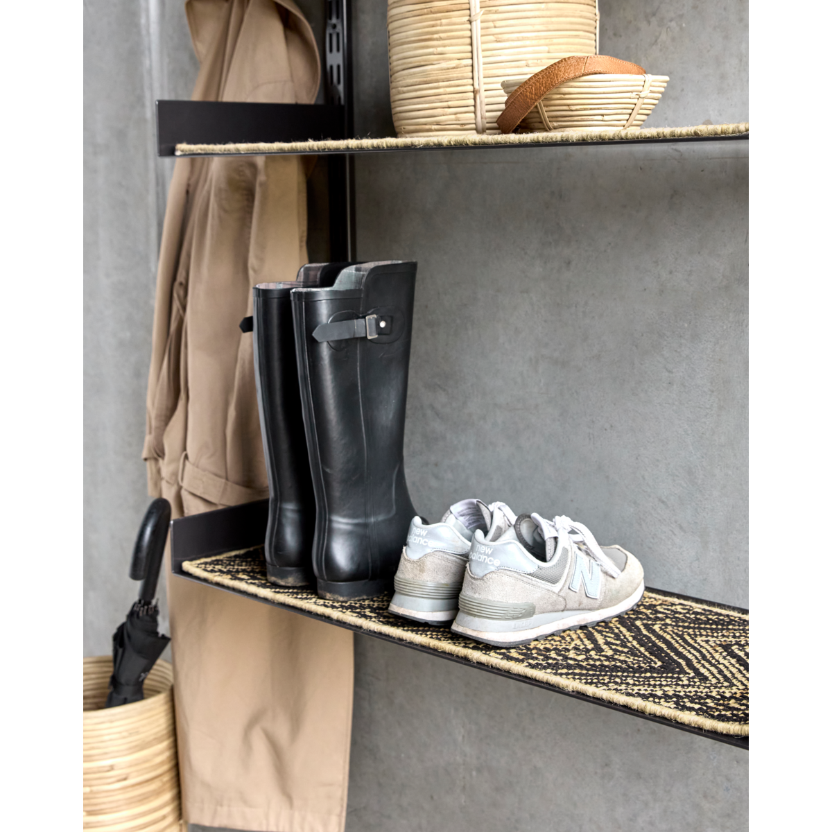 Teppe, hdmonta, svart; naturlig