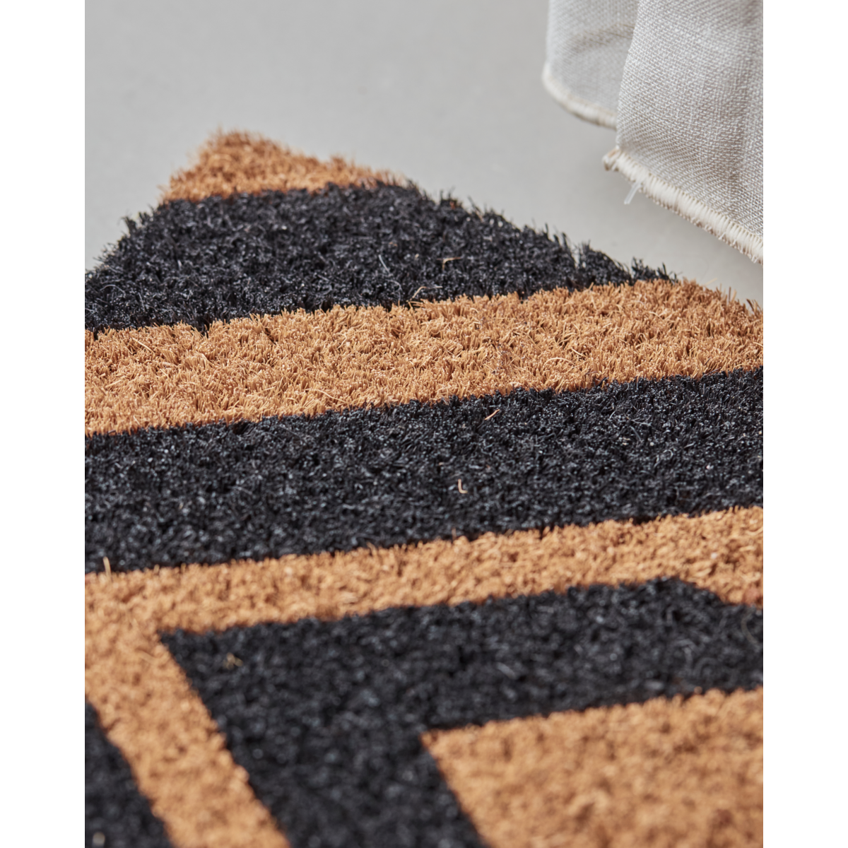 Huslege - dørmatte, hdindi, natur; Svart