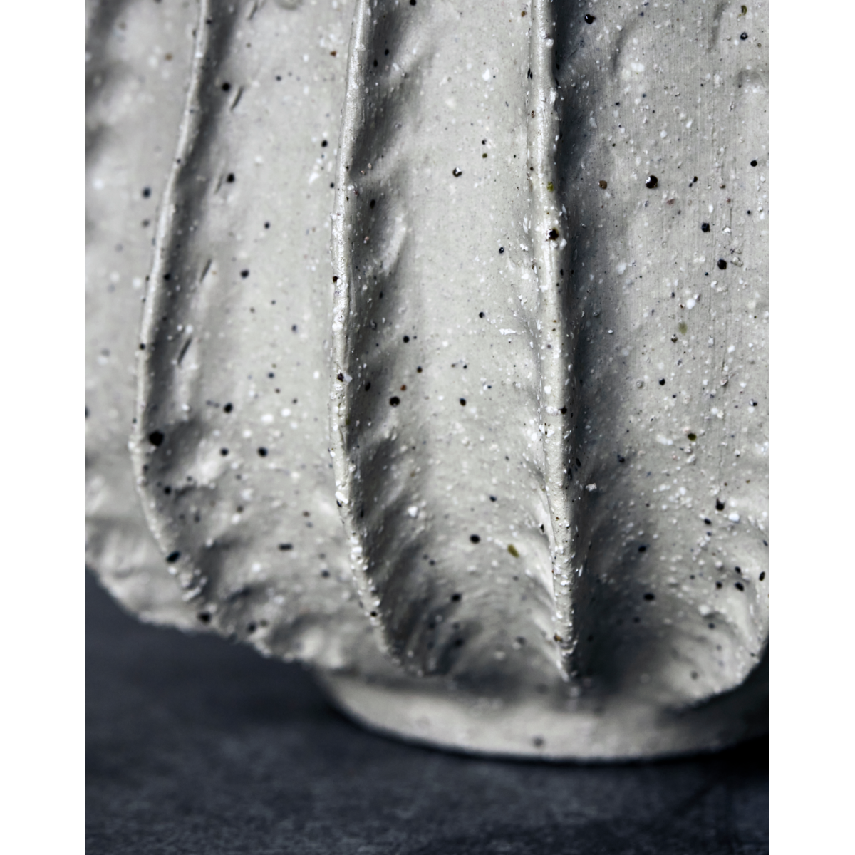 Urtpotte, hdshell, grå; beige