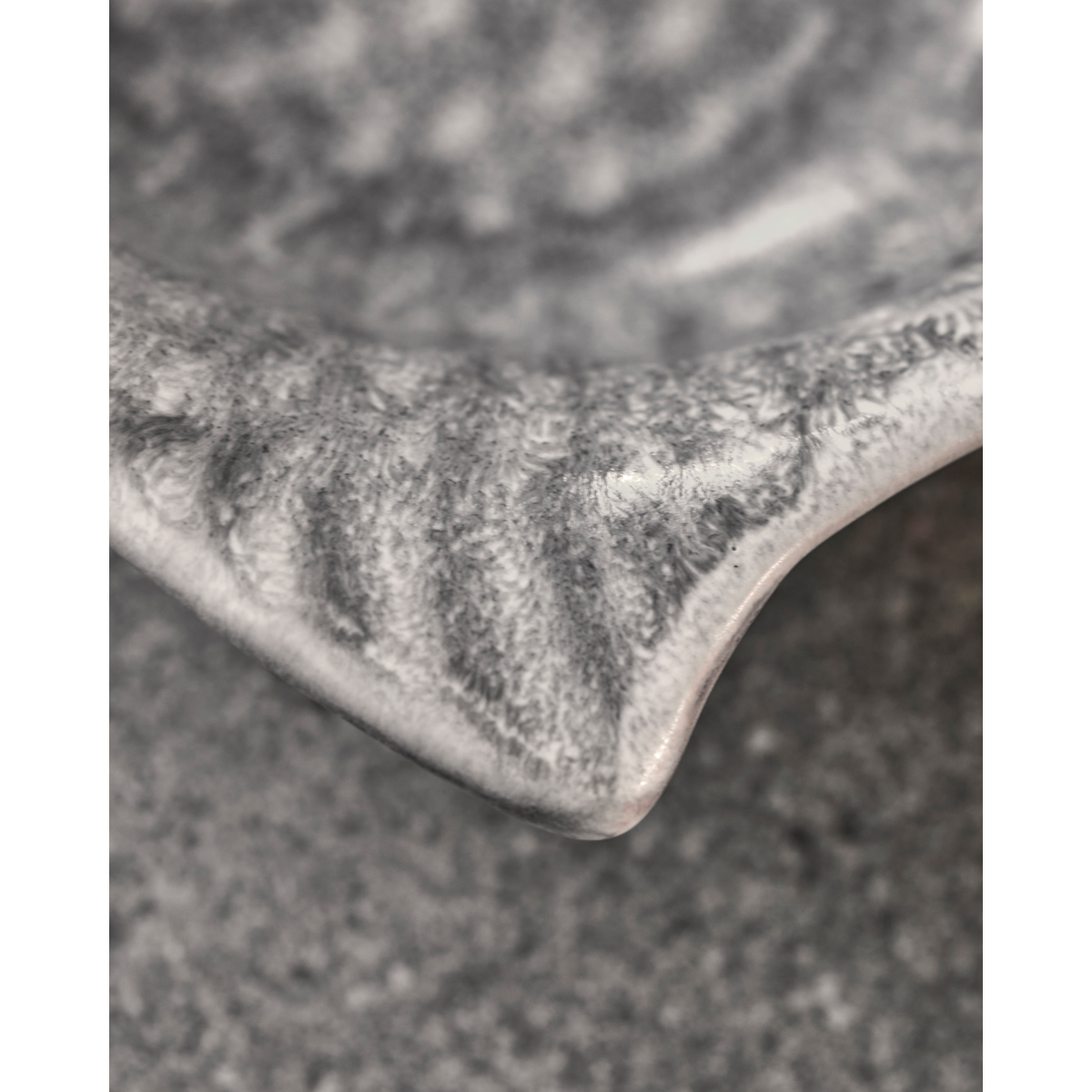 Serveringsfat, hdmaki, grå