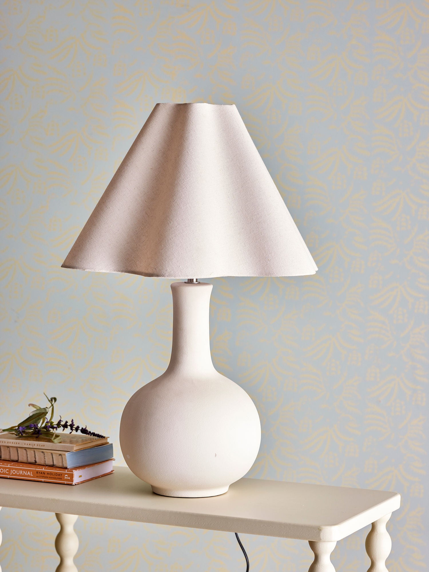 Bloomingville Heide bordlampe, hvitt, steingods