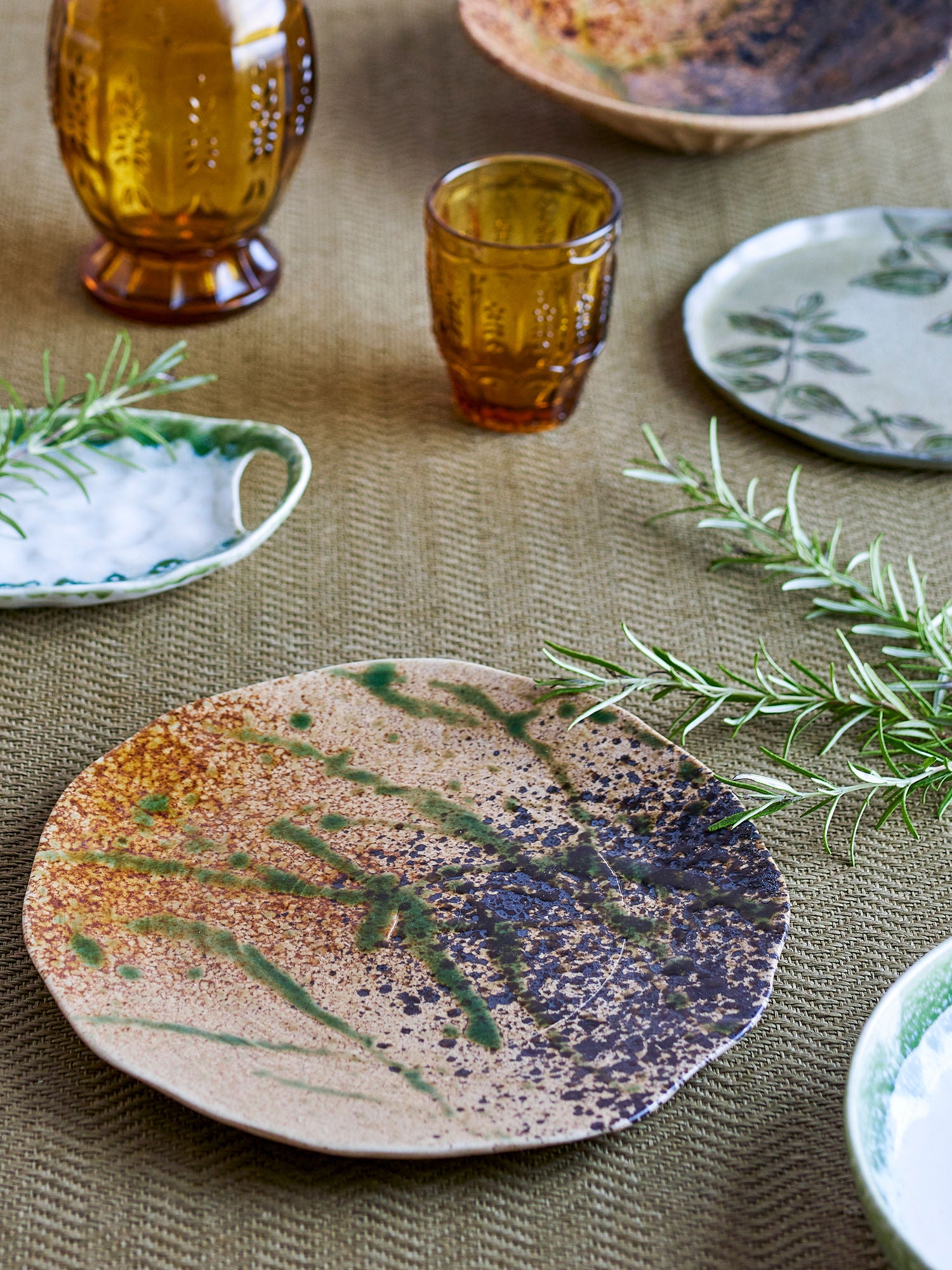 Kreativ samling Larken -plate, svart, steingods
