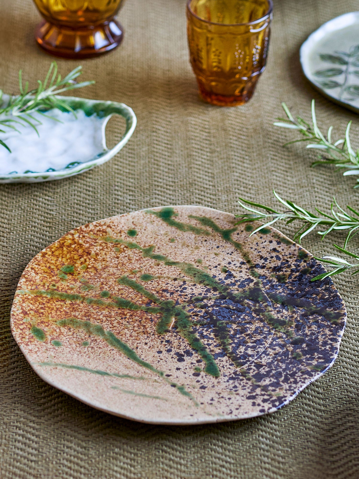 Kreativ samling Larken -plate, svart, steingods