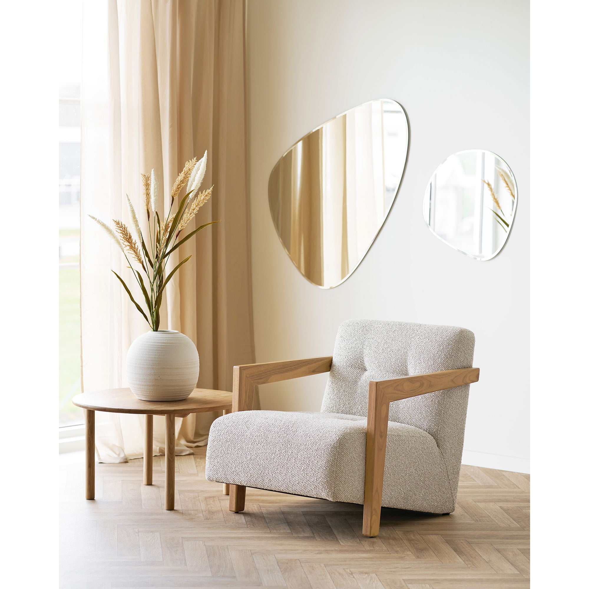Devonport Wall Mirror - Wall Mirror, Organic Form, Facetslebe 50x50 cm