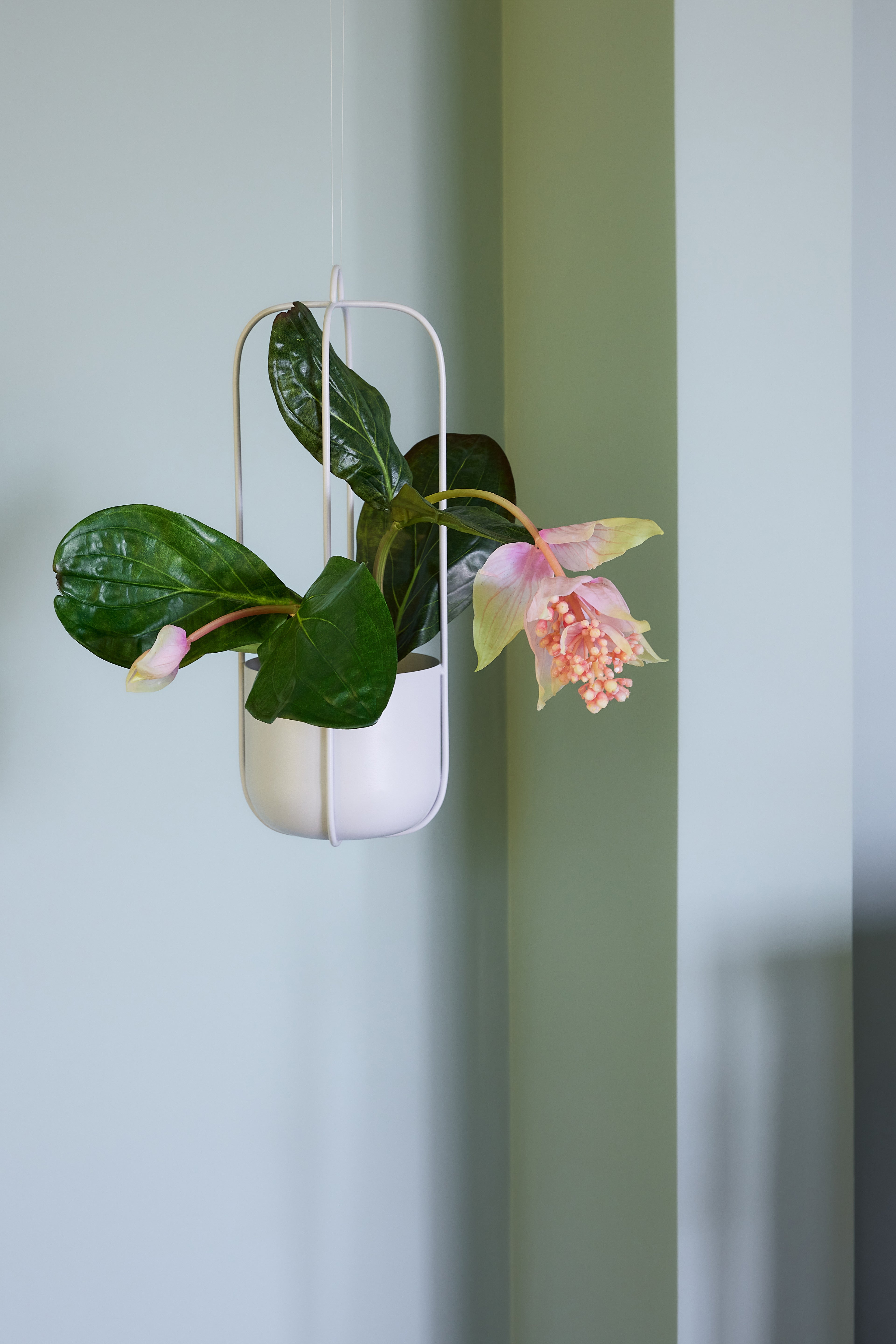 Lotus Hanging Pot Light Grey (sett med 2) - Ø16XH44cm