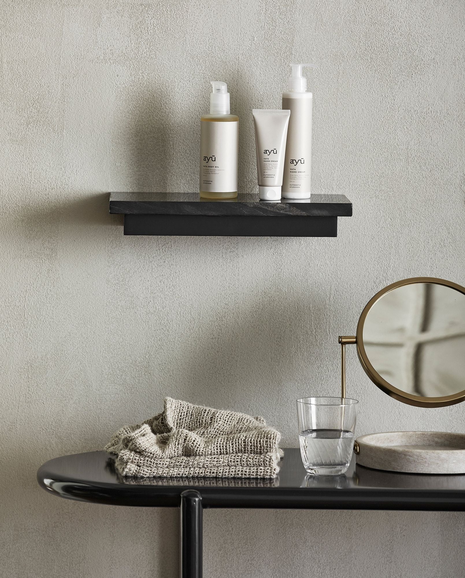 Garo Drinking Glass - H9,5 cm - Klart glass