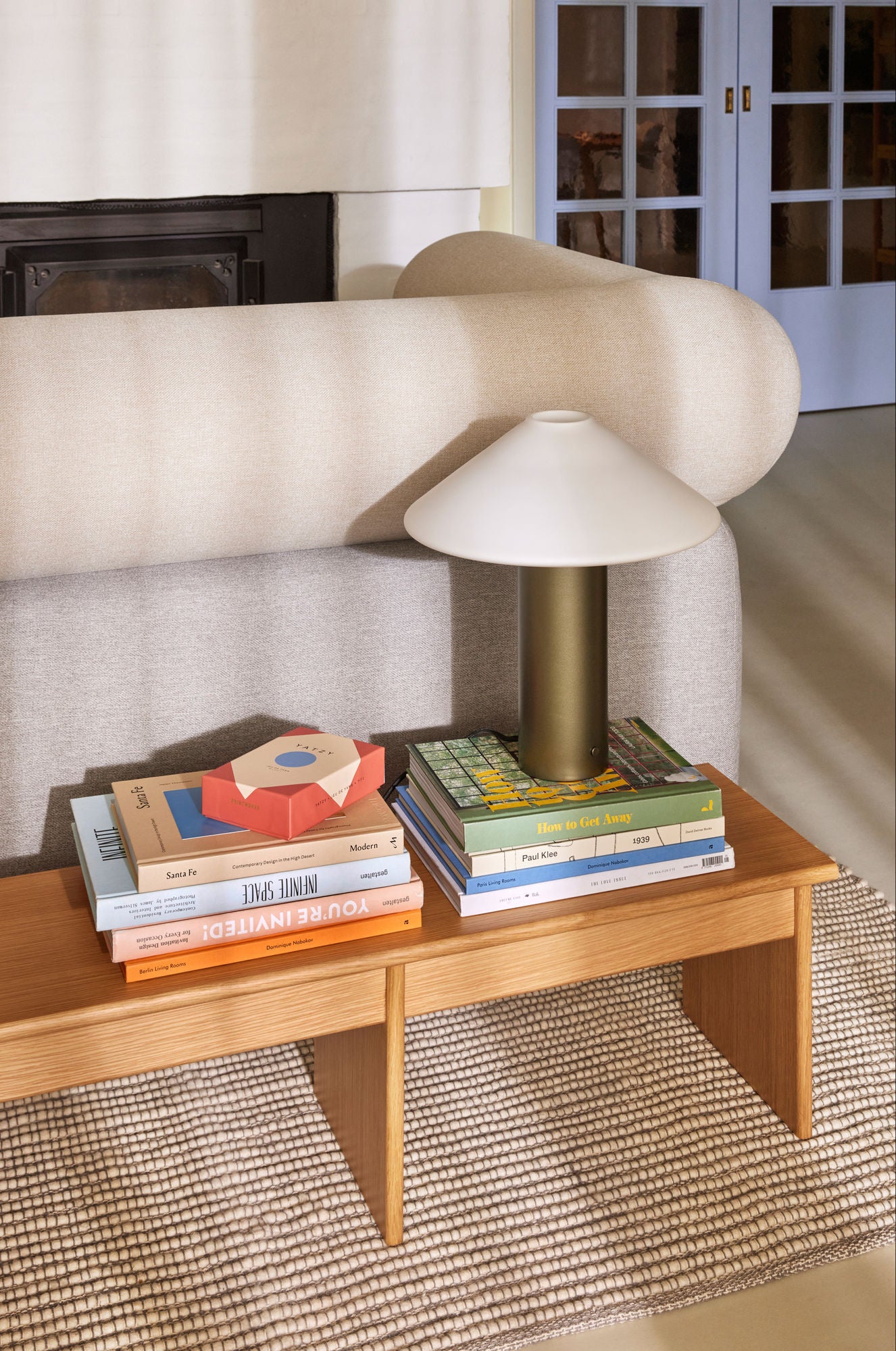 Hübsch Orbit bordlampe mørkegrønn