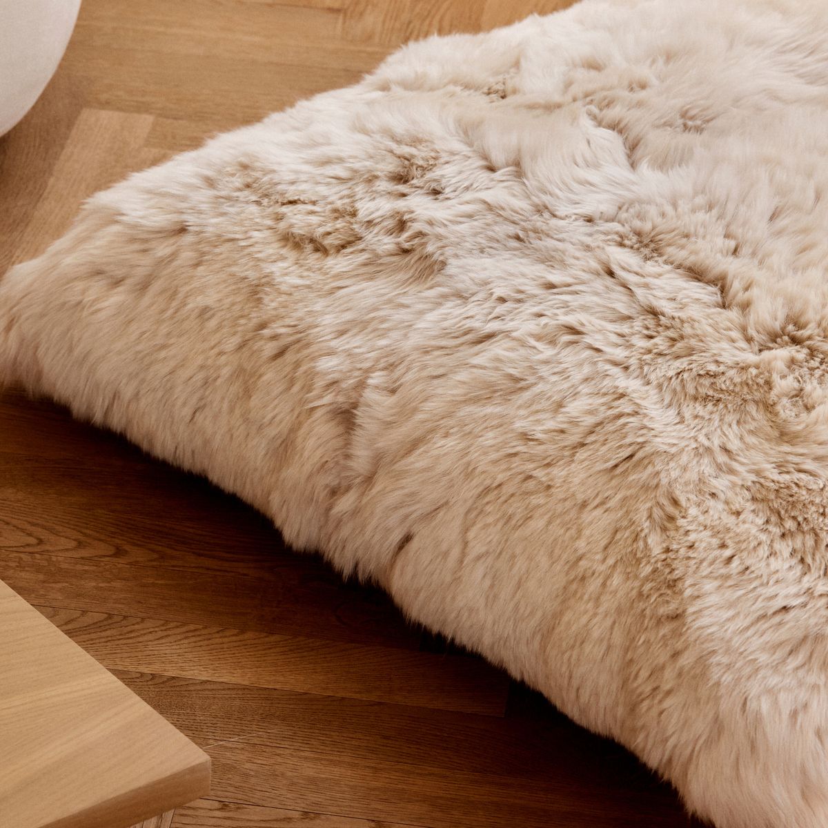 Maxi Float pute | Langhåret | New Zealand | Dobbeltsidig | 90x90 cm