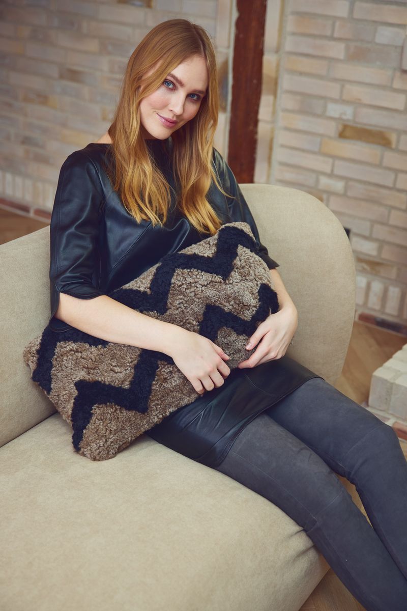 Sikksakk lammeskinnspute | Korthåret | New Zealand | Dobbeltsidig