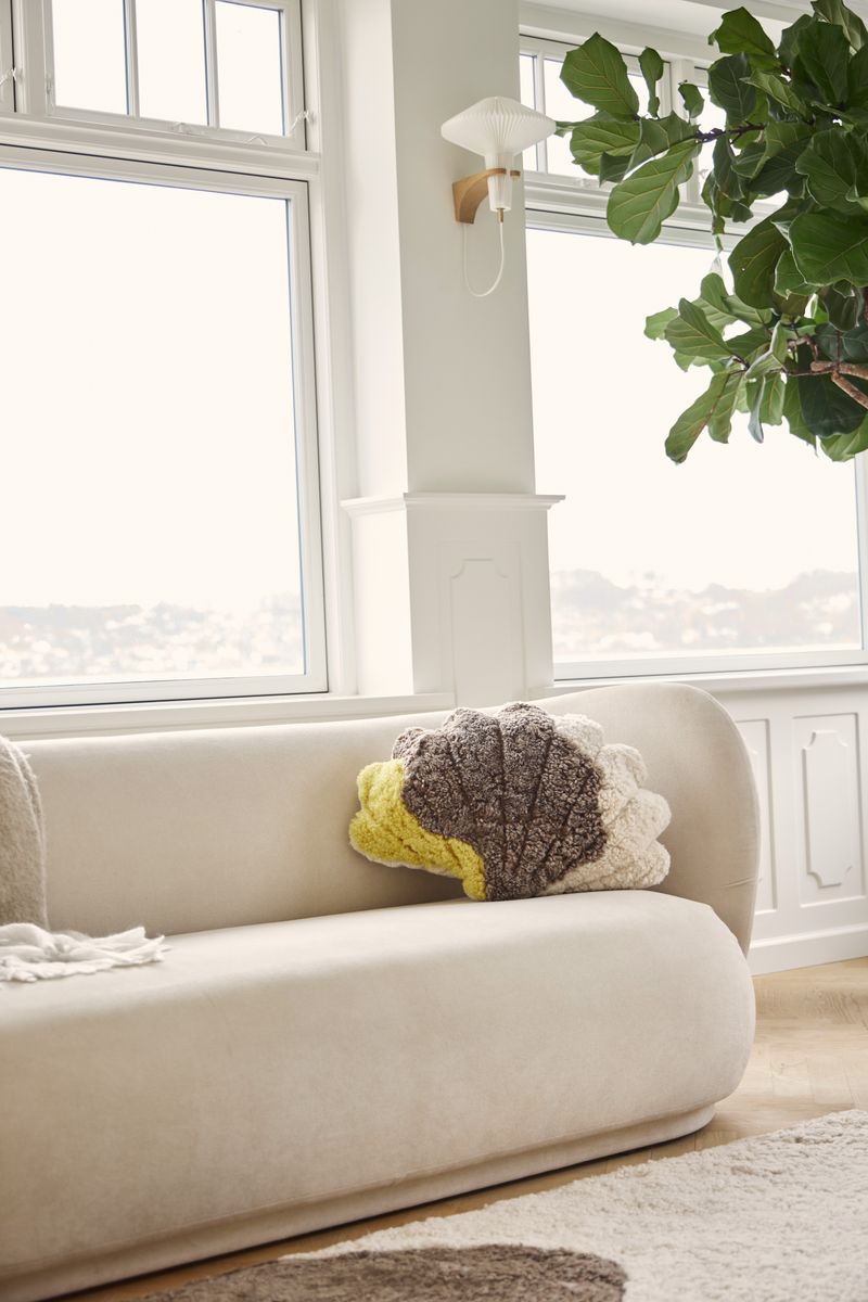Mønsterinnsamling | Shell Pillow | 42x58 cm | 35x50 cm | 75x54 cm