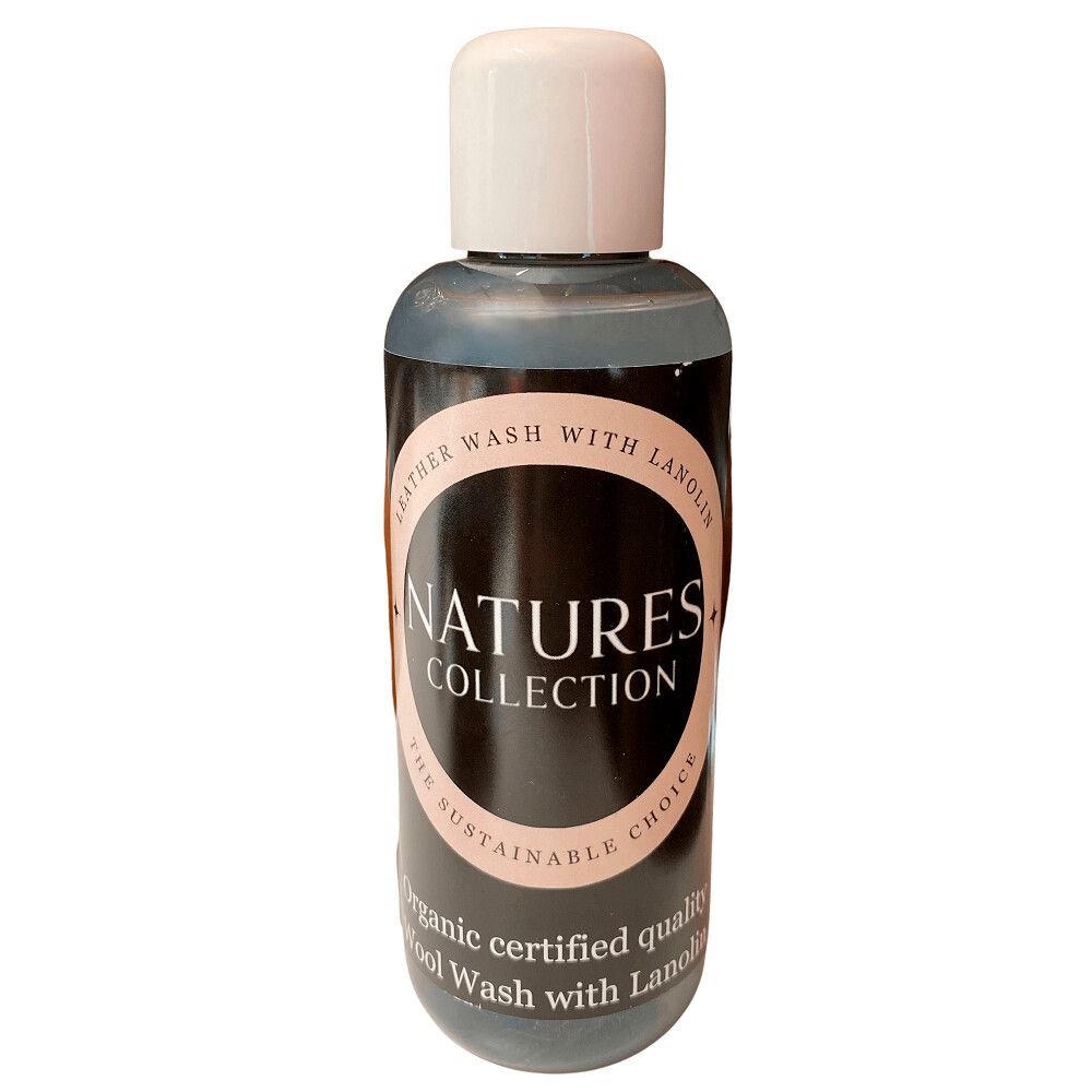 Pleiemiddel for lammeskinn og skinn med lanolin