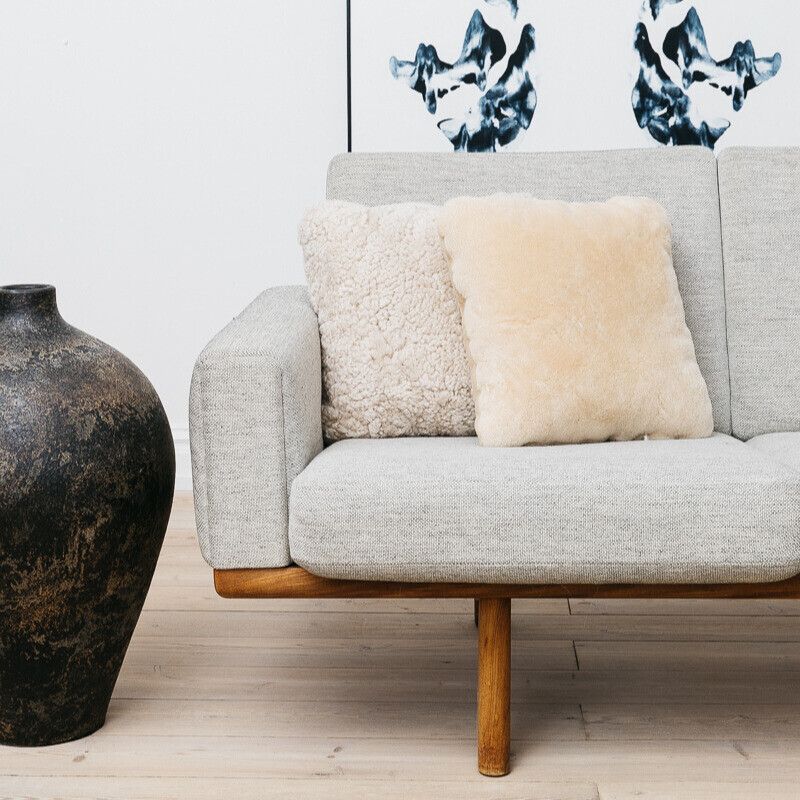 Lammeskinnspute | Mokkasin | Dobbeltsidig | 40x40 cm