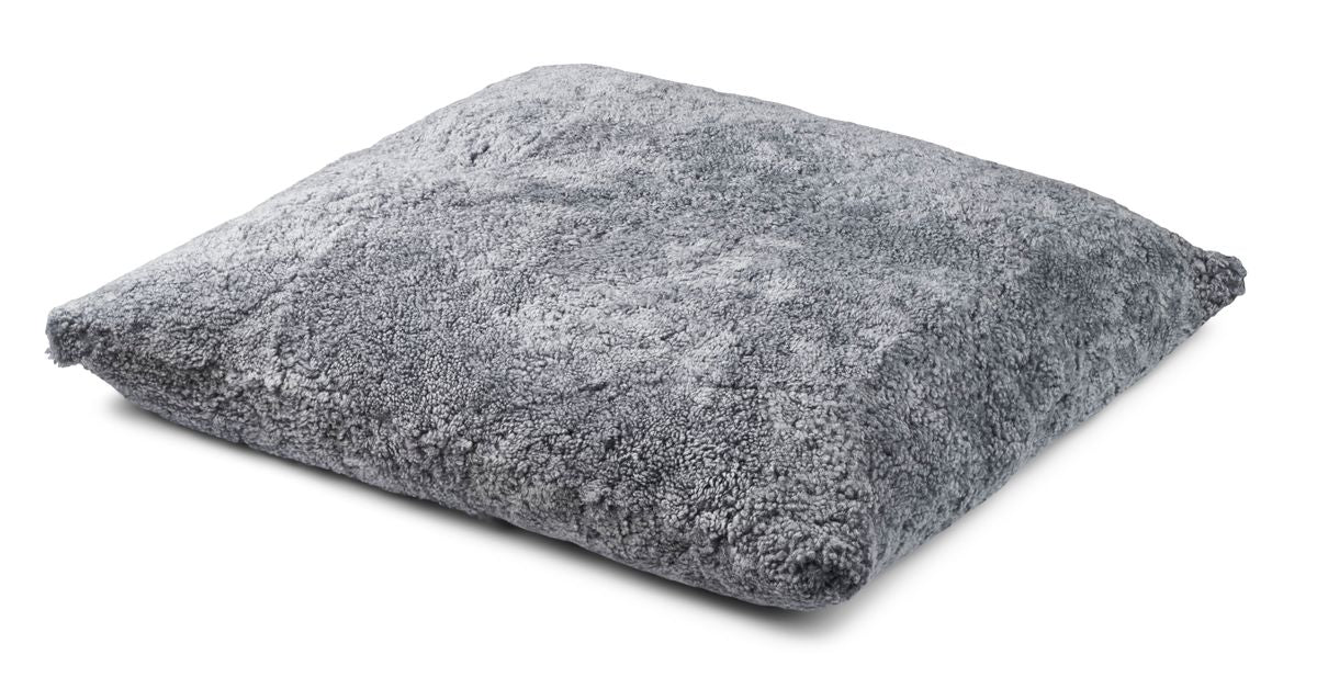 Maxi flytepute | Korthåret | New Zealand | Dobbeltsidig | 90x90 cm