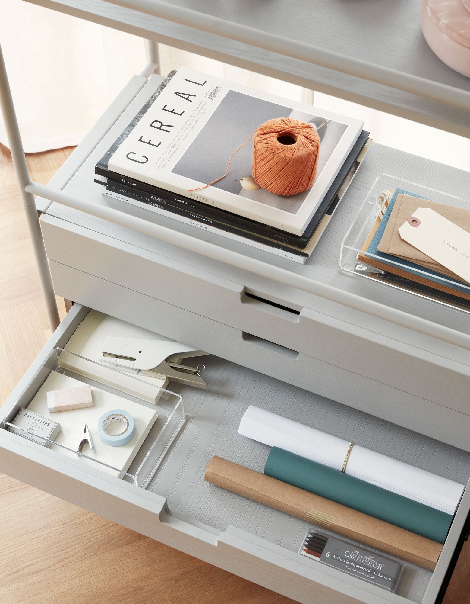 Kumo Shelf Light Grey - 149x39xh145cm