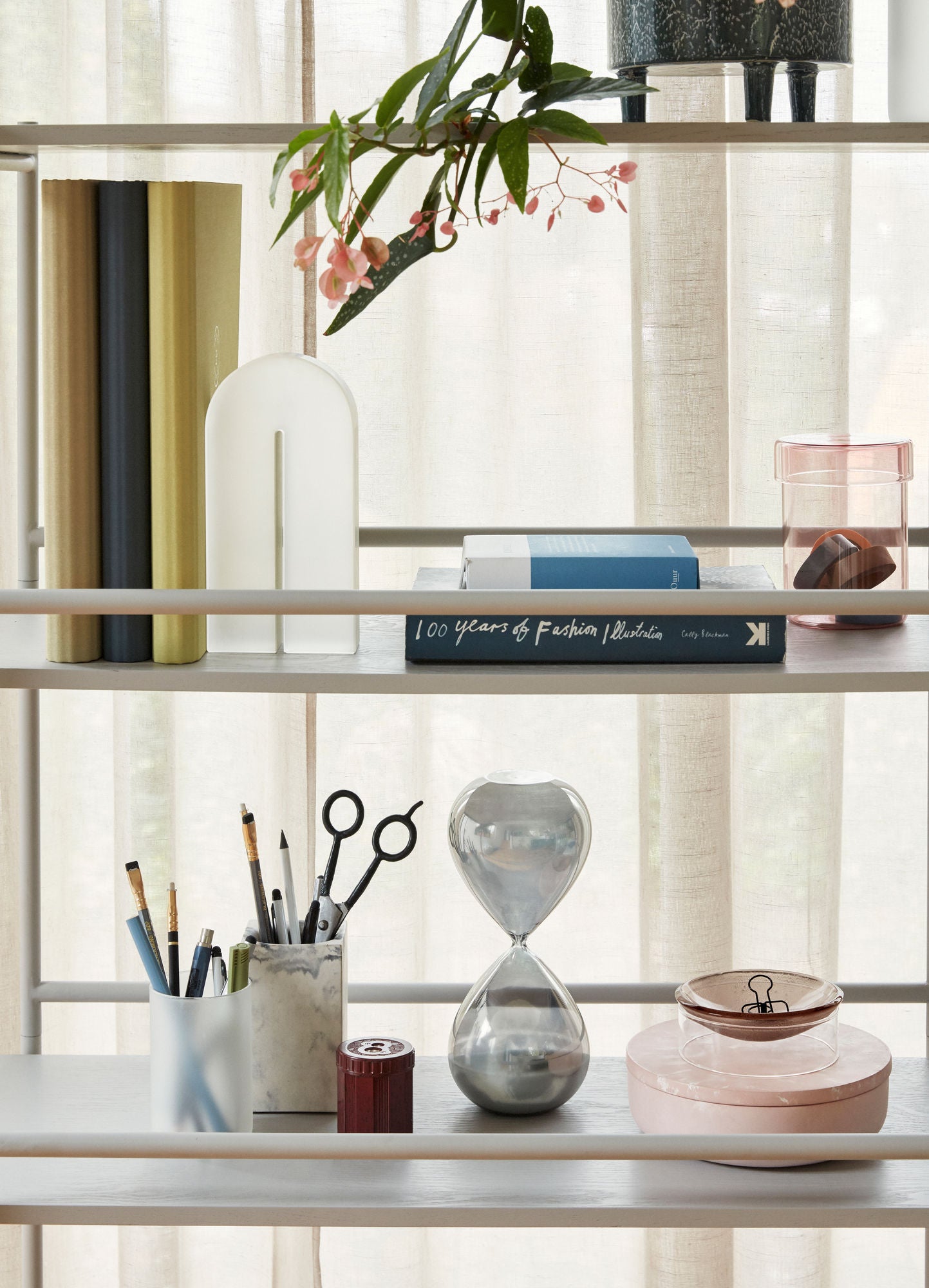 Kumo Shelf Light Grey - 149x39xh145cm