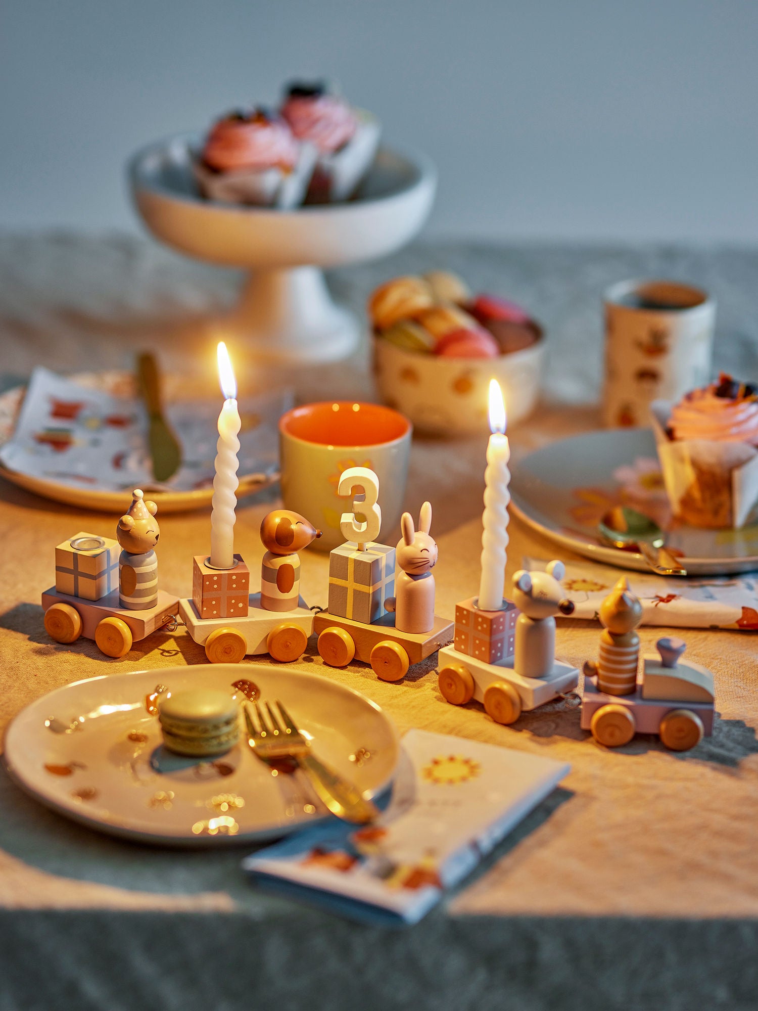 Bloomingville MINI Junaid bursdagsdekorasjon, rosa, FSC®100%, MDF