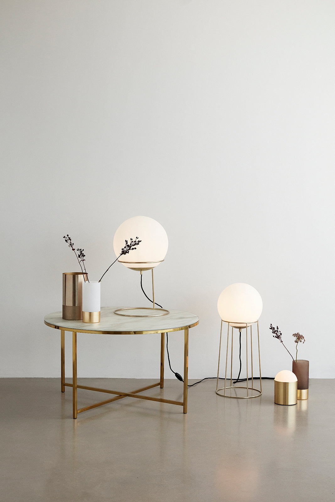 Skulpturbordbelysning Messingfarge - Ø12XH19cm, E14/25W