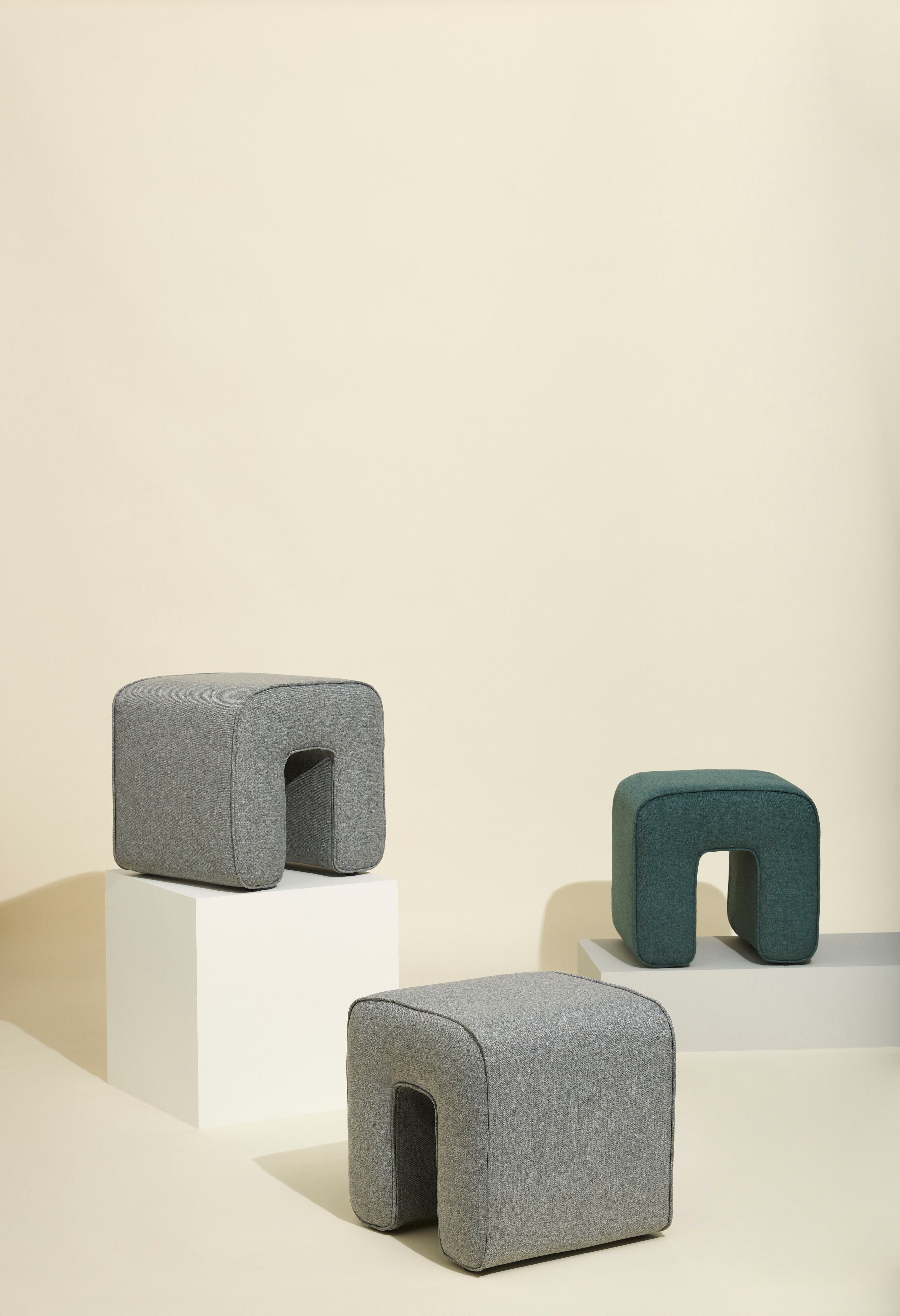 Sculpture Puf Grey - 45x45xh47cm