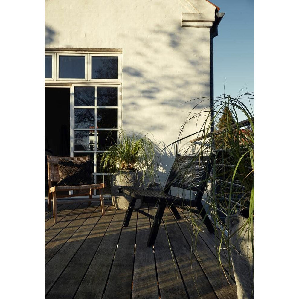 Vasai Lounge Garden Chair in Braided Polyrattan - Black