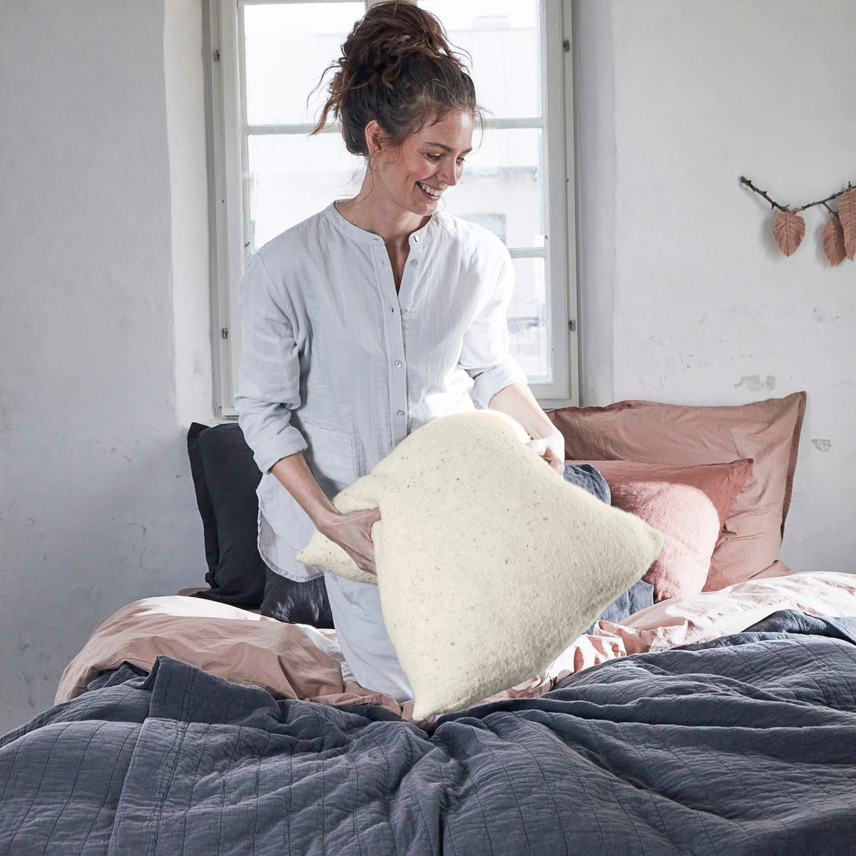 By Nord pynteputetrekk, Ingeborg, Haze-l: 50 cm, b: 50 cm