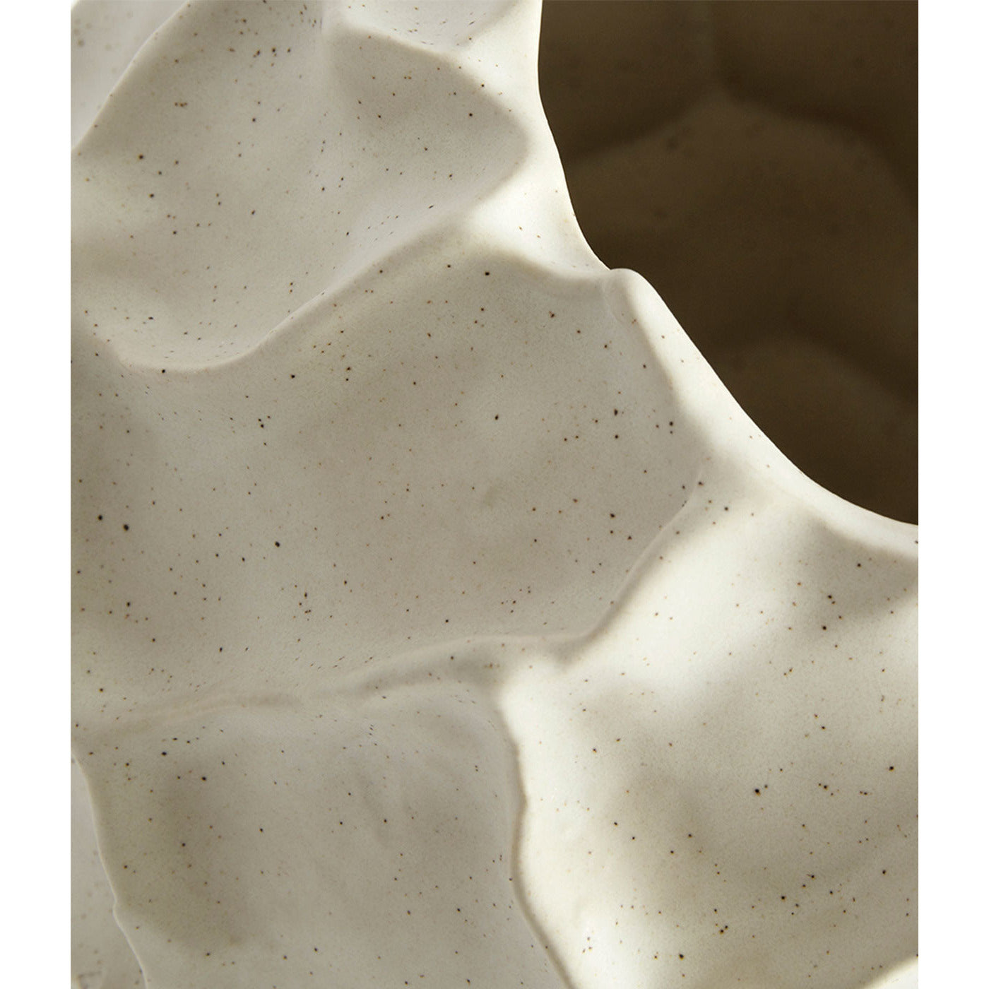 Vase Soil - Vanilje - Keramik - H: 21,5 Ø: 18 cm - Muubs - DesignGaragen.dk