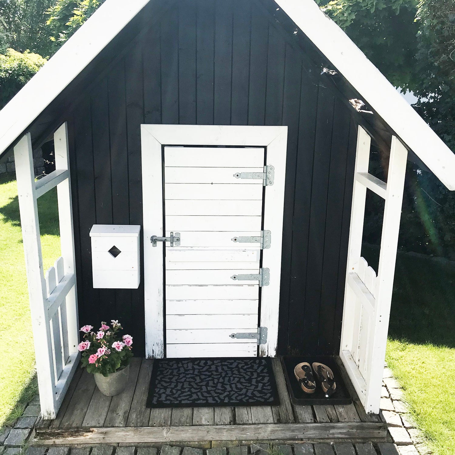 GULVMÅTTE 60 X 90 CM - FOOTWEAR/BLACK GREY - Tica Copenhagen - DesignGaragen.dk