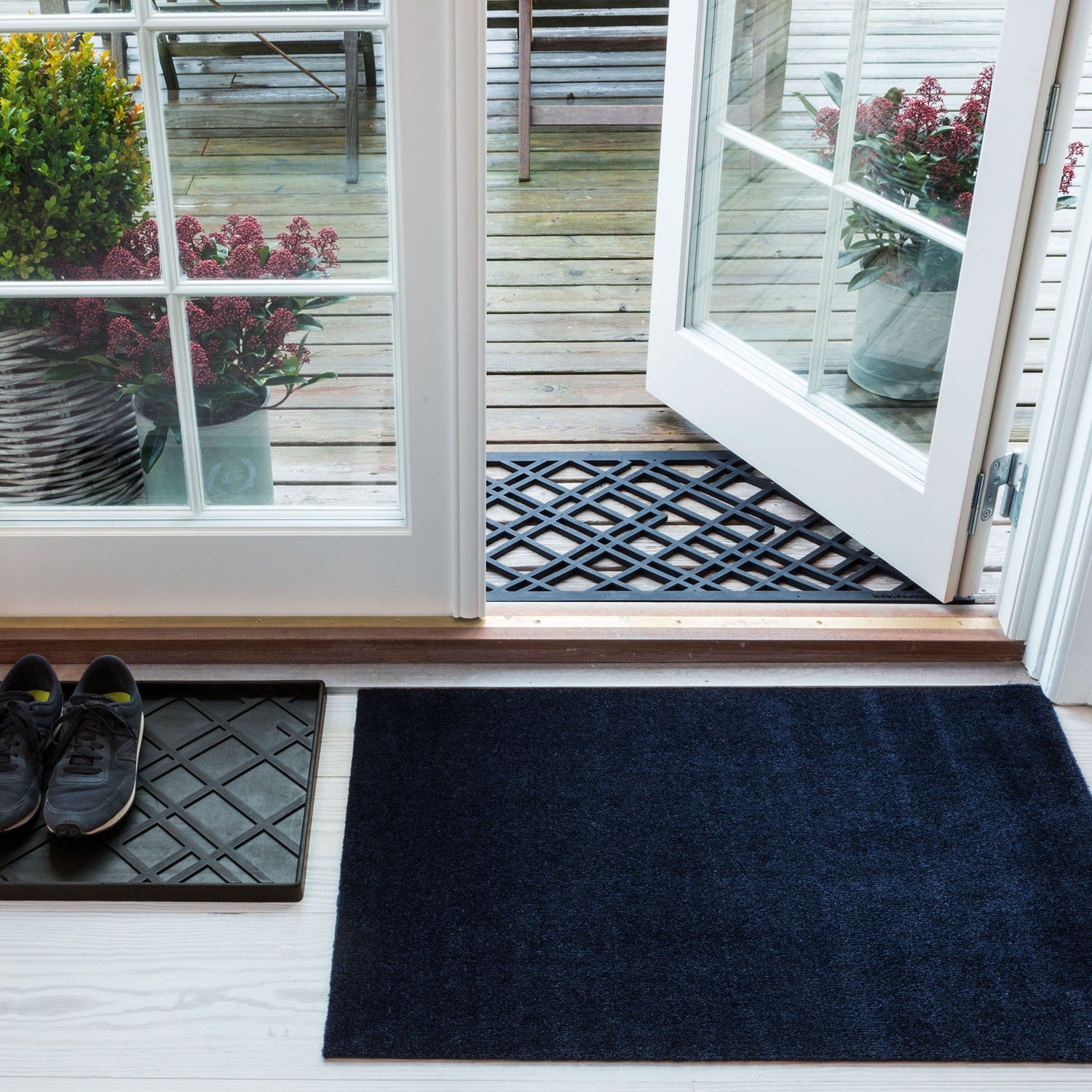 GULVMÅTTE 60 x 90 cm - UNI COLOUR/BLUE - Tica Copenhagen - DesignGaragen.dk