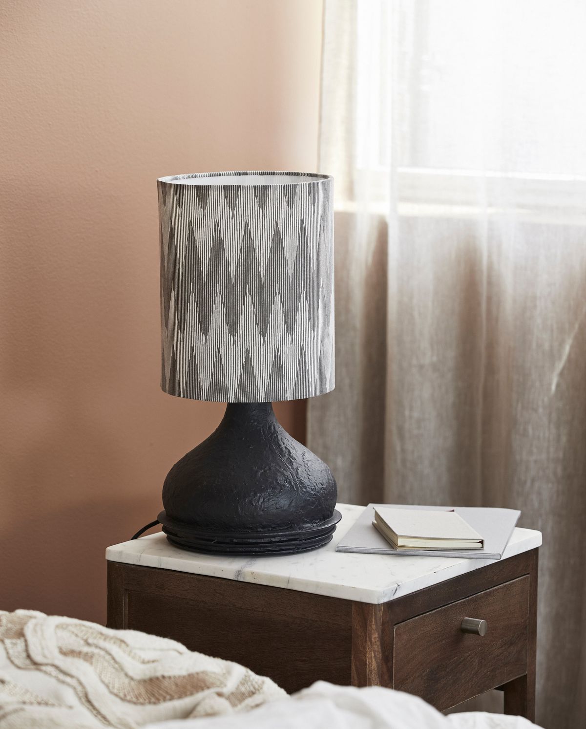Arito bordlampe - svart