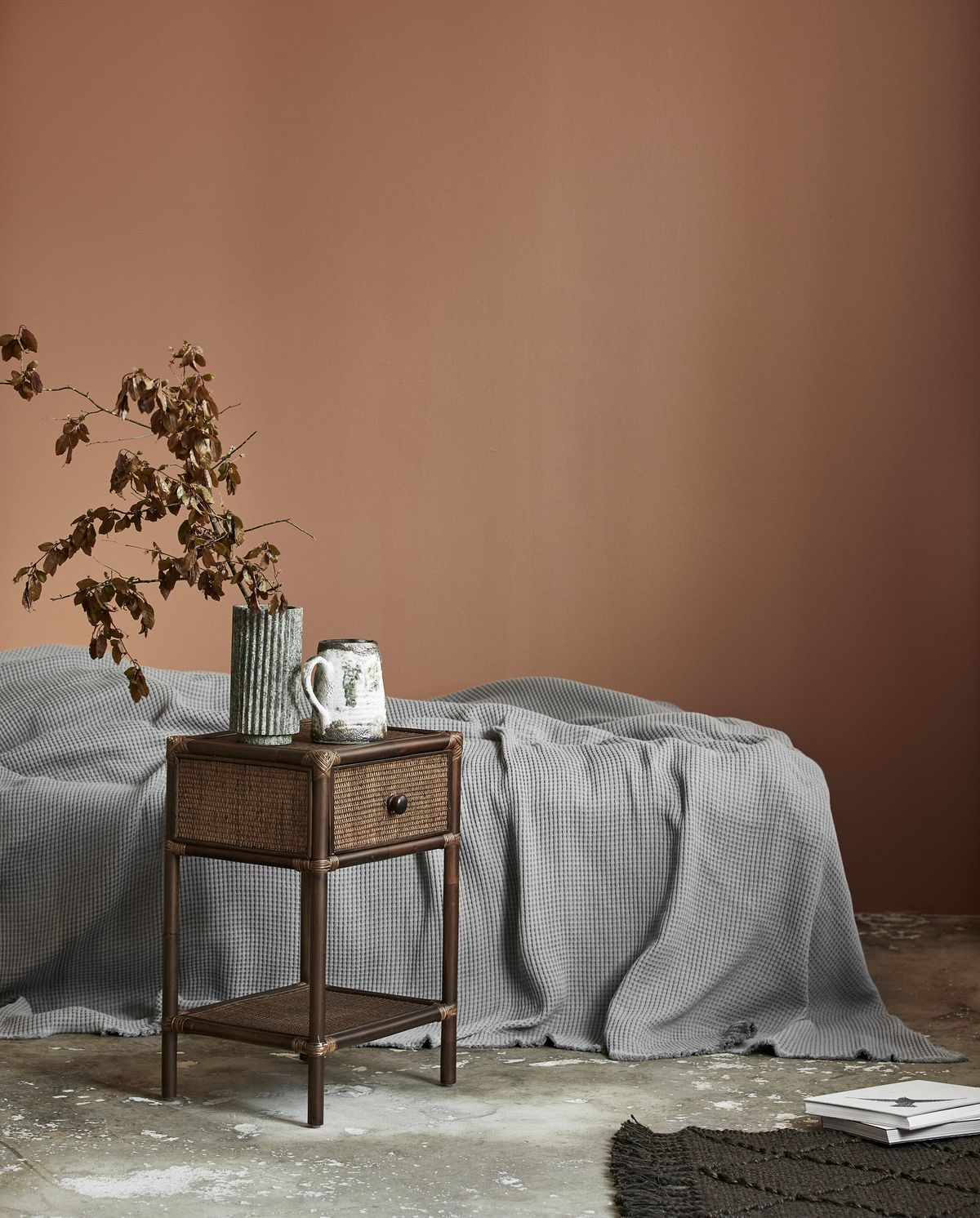 Hayes sidebord/nattbord i Rattan - Brown