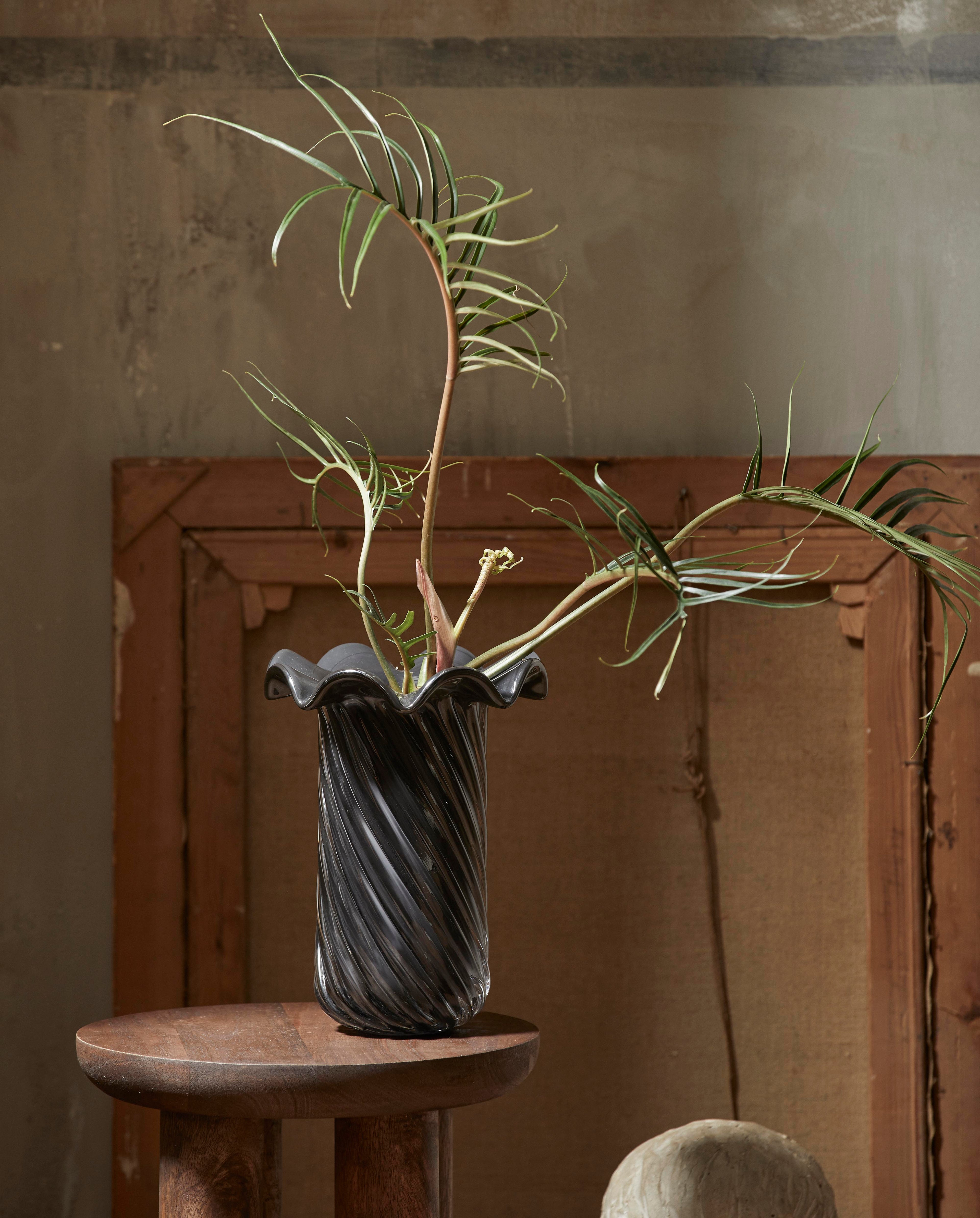 Koro Vase, glass - grå