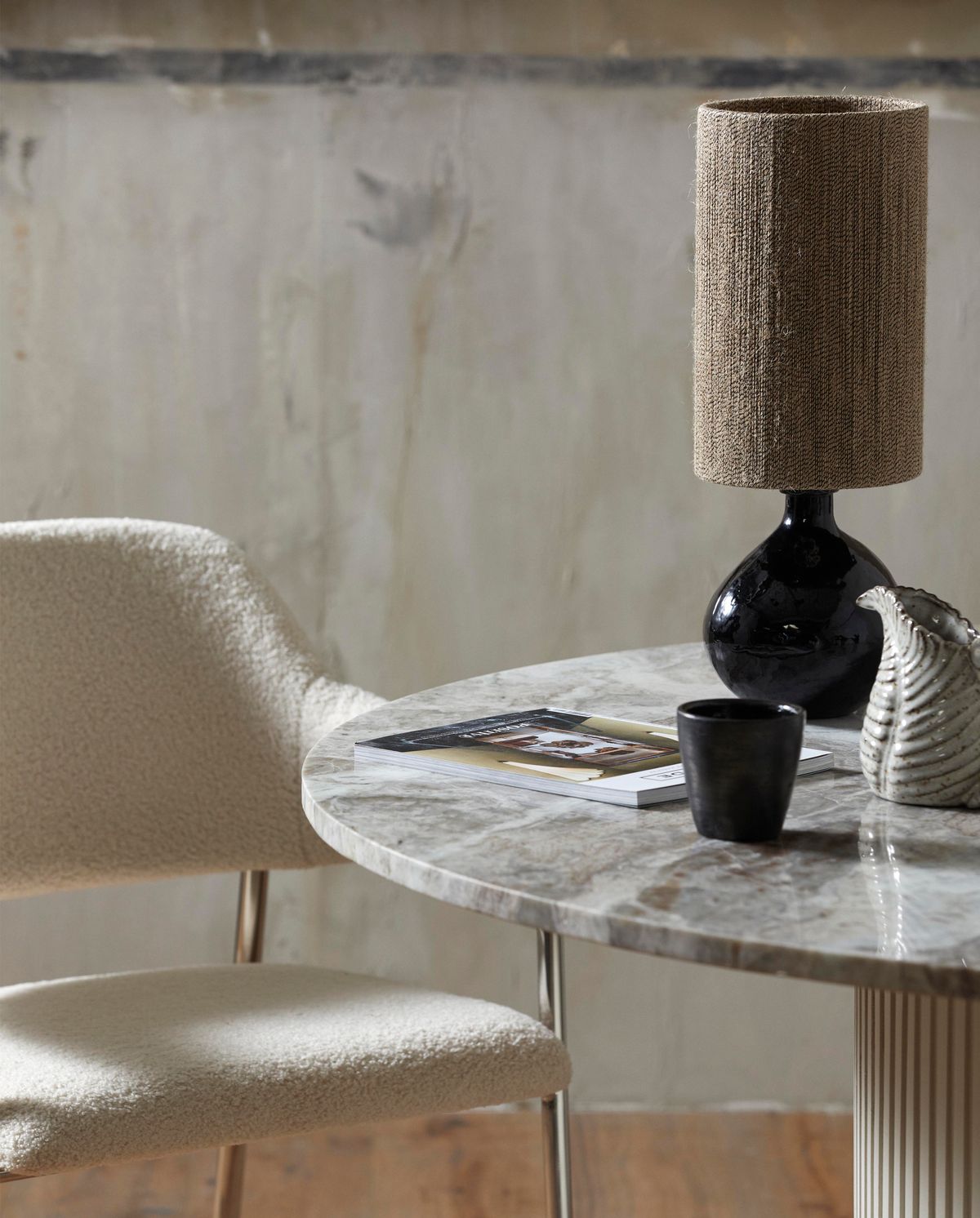 Dissa bordlampe - svart/natur