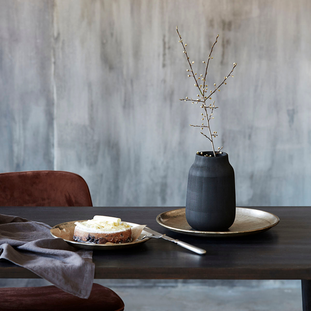 House Doctor-Tray, Carve-h: 5 cm, dia: 38 cm