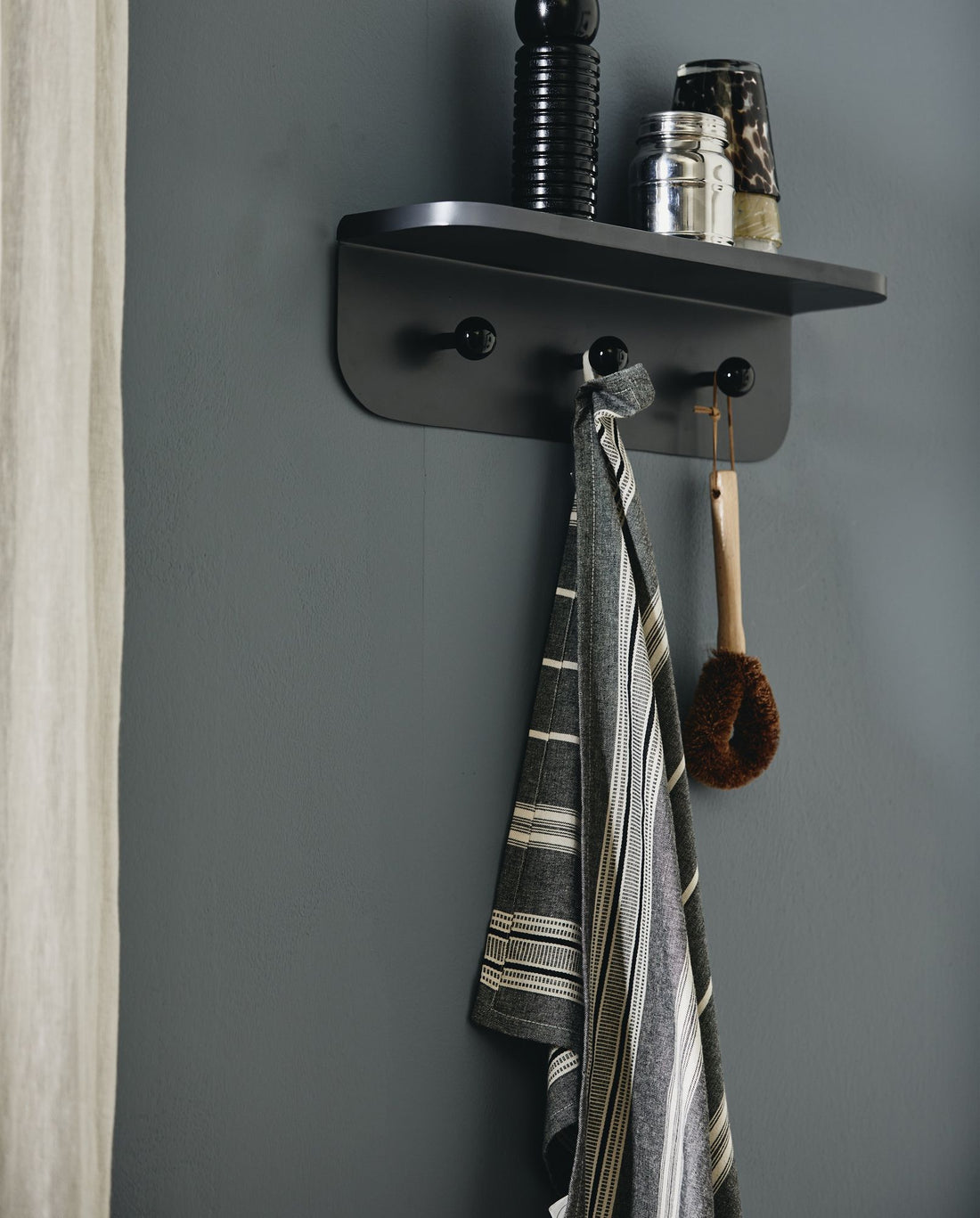 Orion bomullshåndkle - 50x70 cm - av hvitt/svart