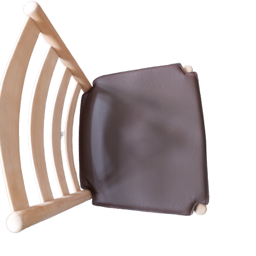 Pute til Kåre Klints Church Chair Without Armrest BM460 i mørkebrunt skinn