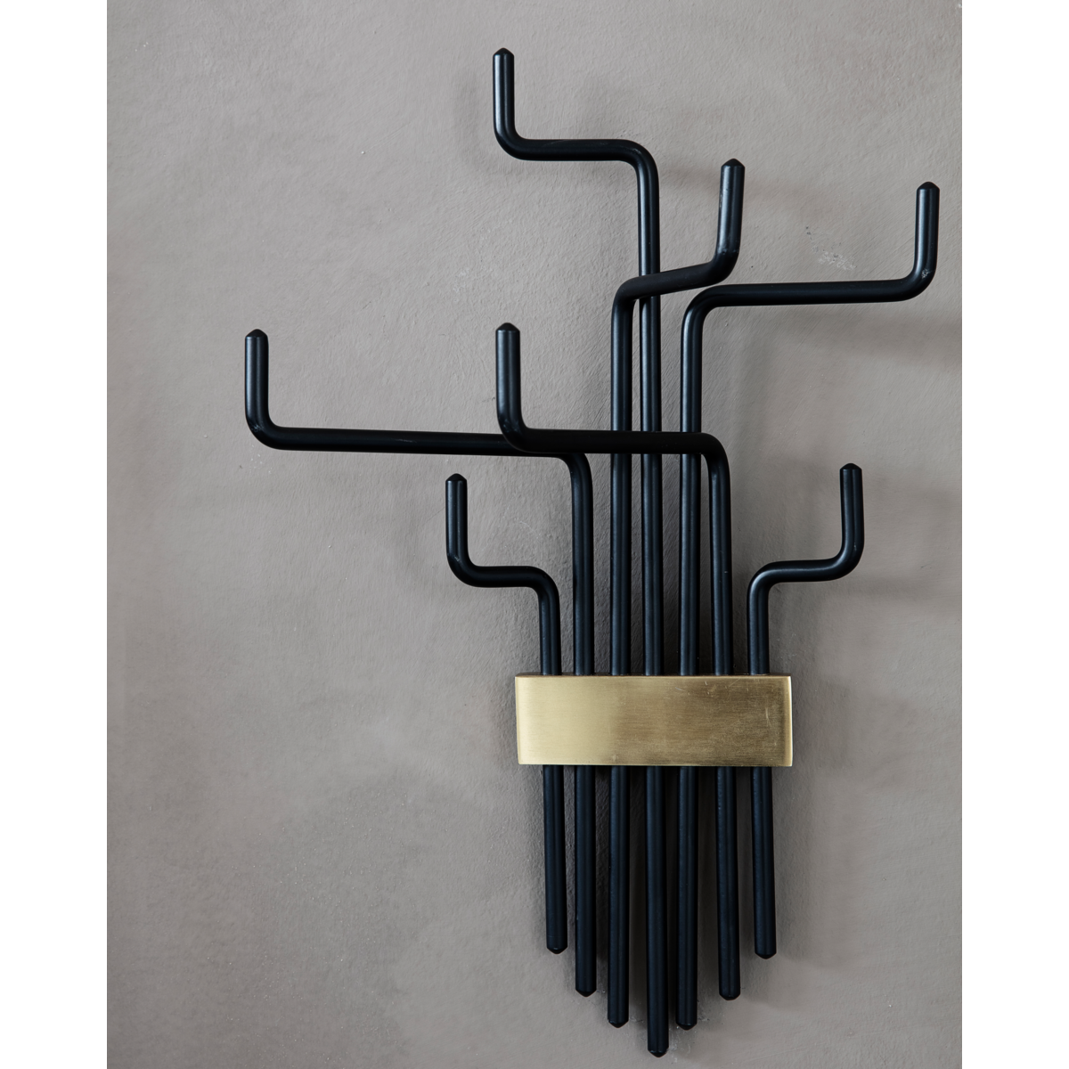 Huslege - Knake, Pipes, Black - L: 42,5 cm