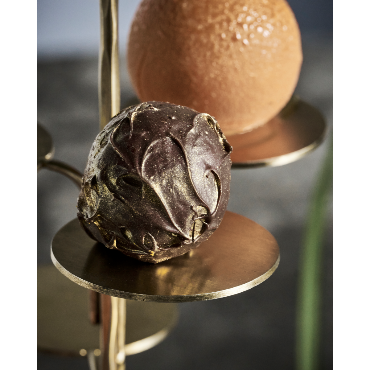 Etablering, hdseny, antik messing